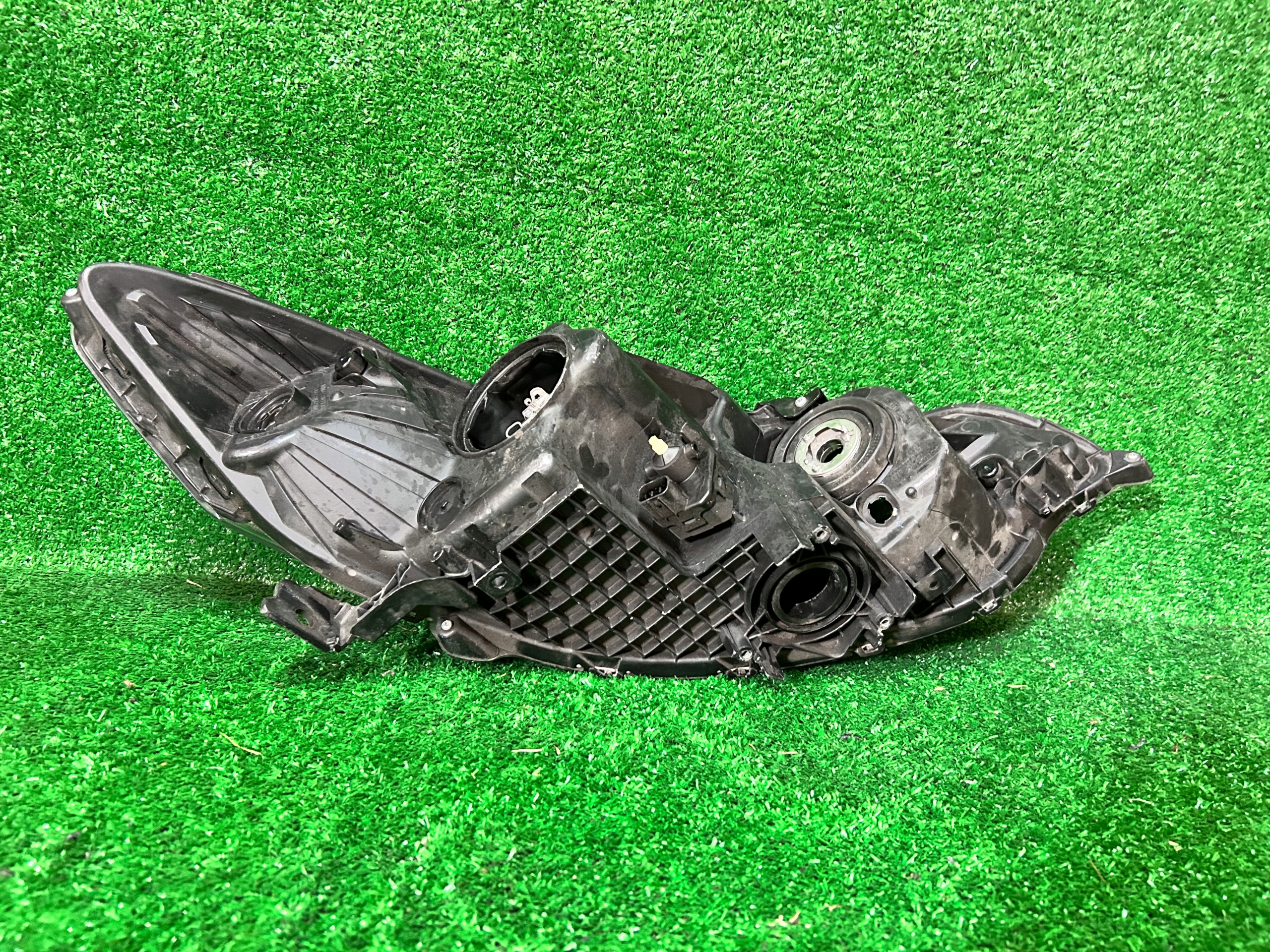 REFLEKTOR left HONDA ACCORD VIII XENON