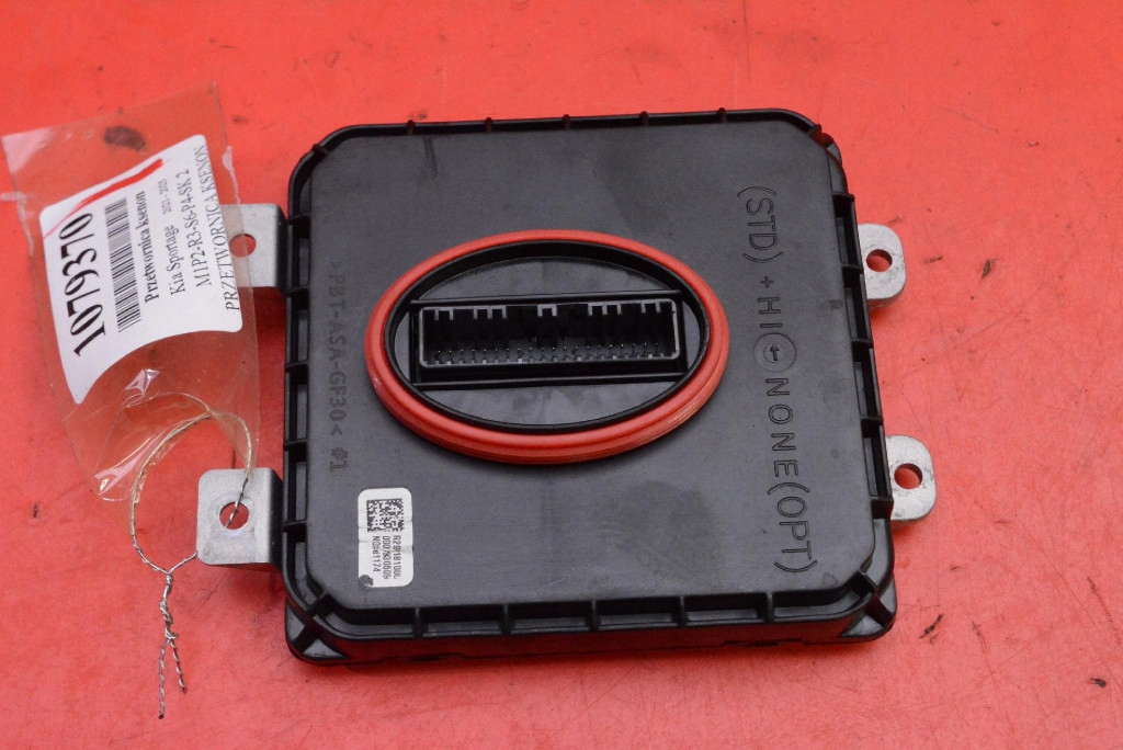 control unit module LED right R292181000 KIA SPORTAGE 5 V 21-25