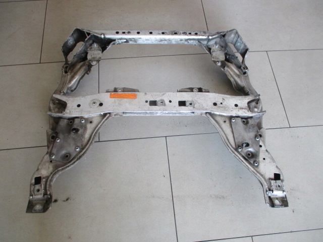 BMW e90 e87 e84 балка передней подвески