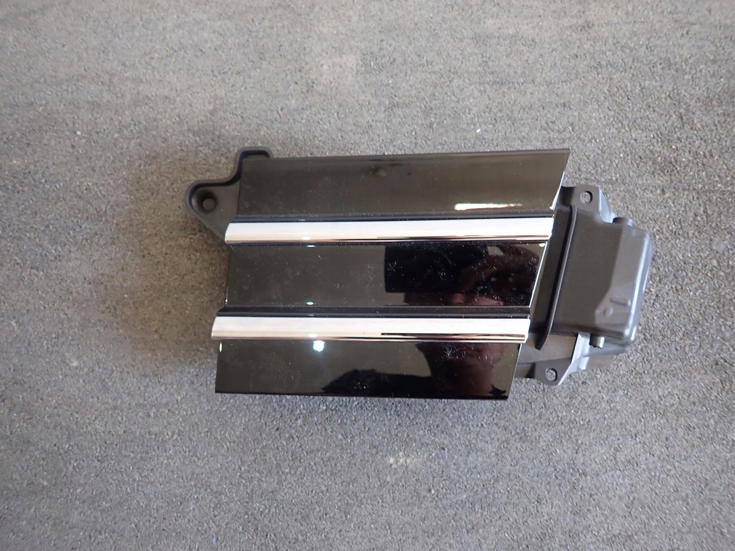 Adapter, Stecker ladowania VW PASSAT B8 2014- 3G0853479D