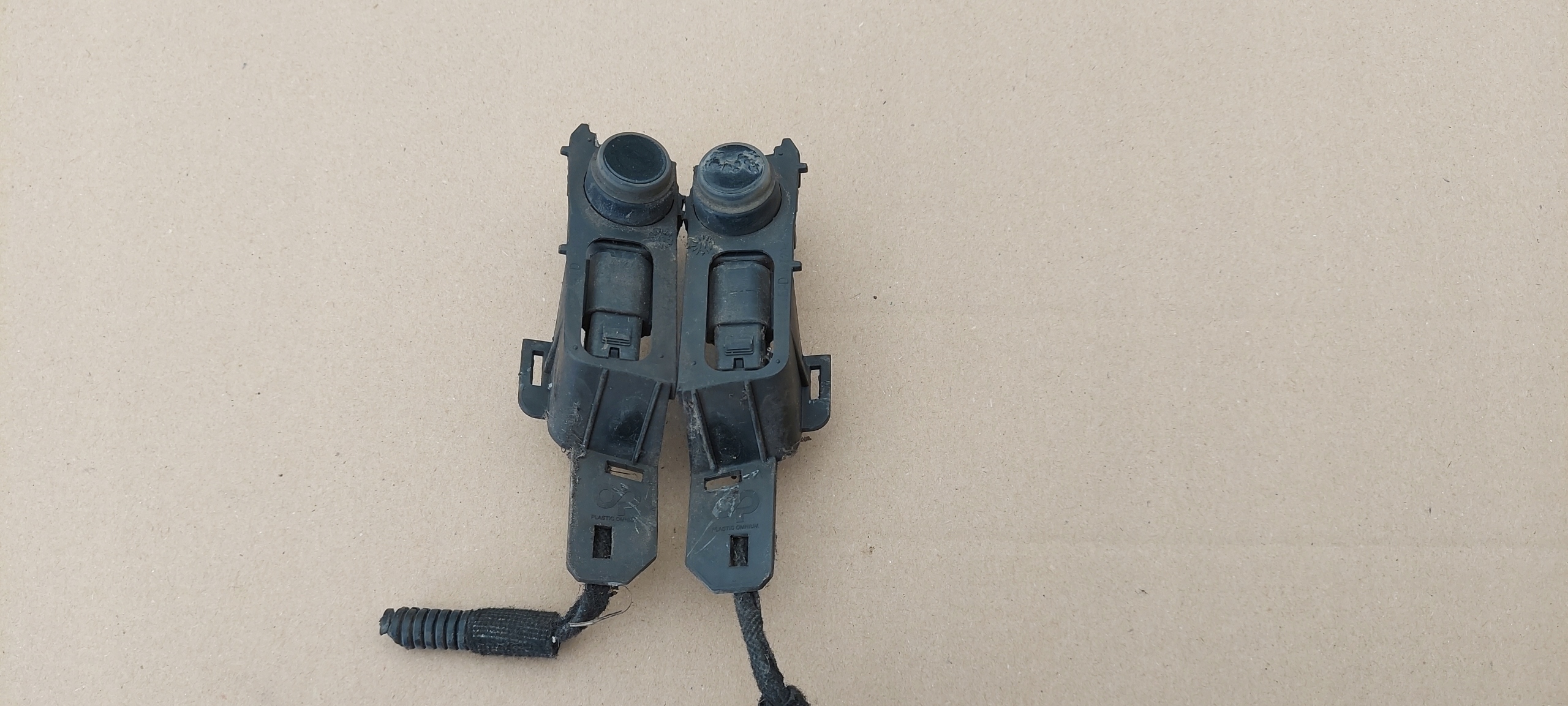 Sensor Parken +KOSZYK 2 SZT OPEL ASTRA J ASTRA IV 13300764