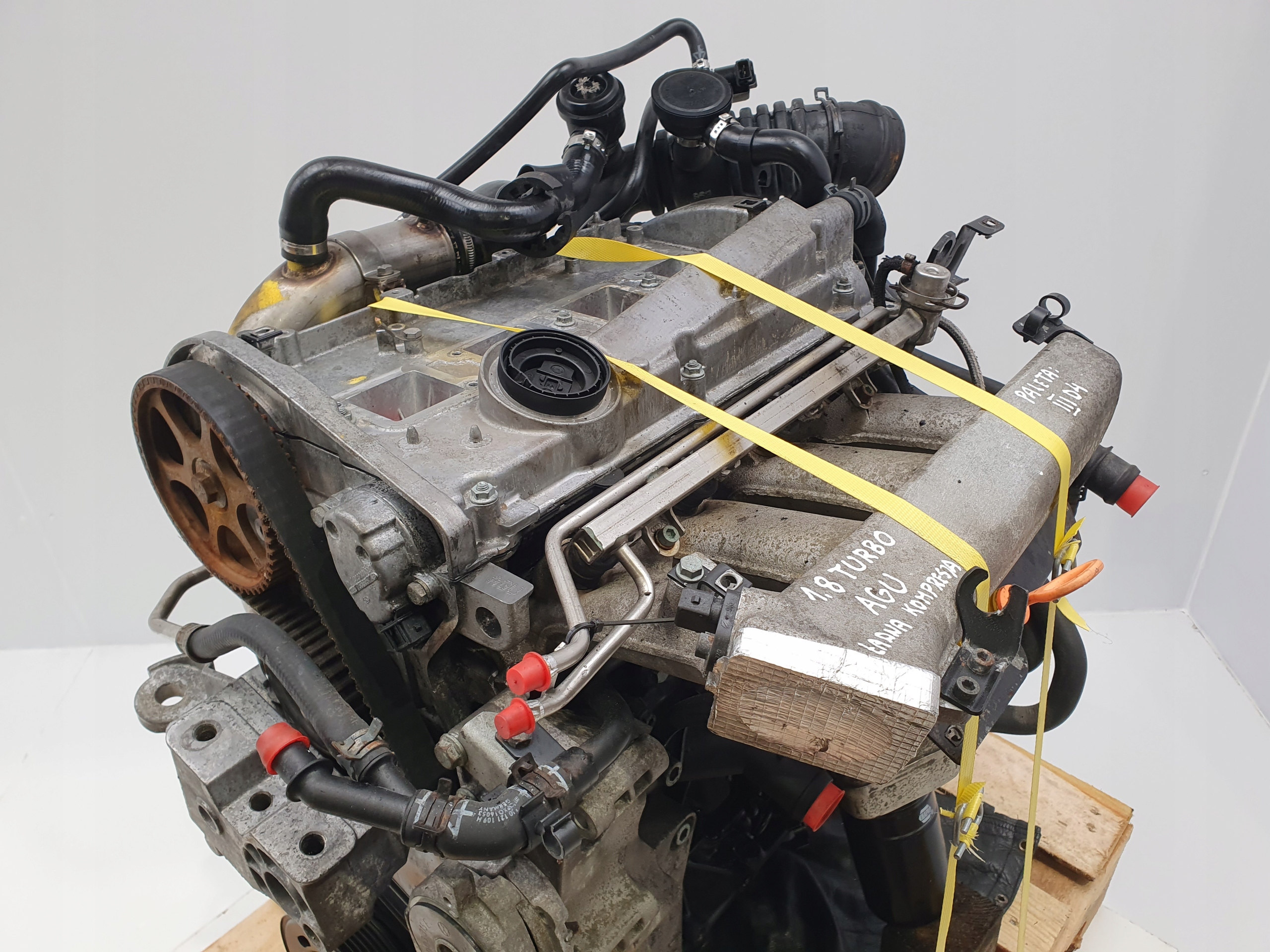 Двигатель vw Golf IV Bora NEW BEETLE 1.8 T 150KM Бензин AGU