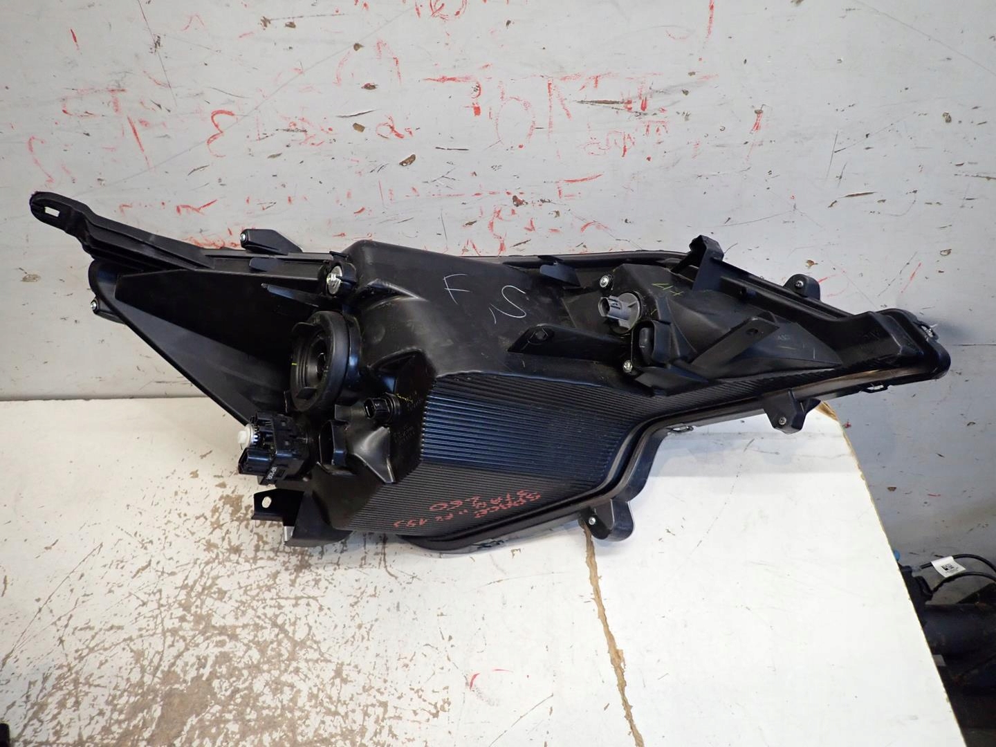 light front front left MITSUBISHI SPACE STAR III 2019