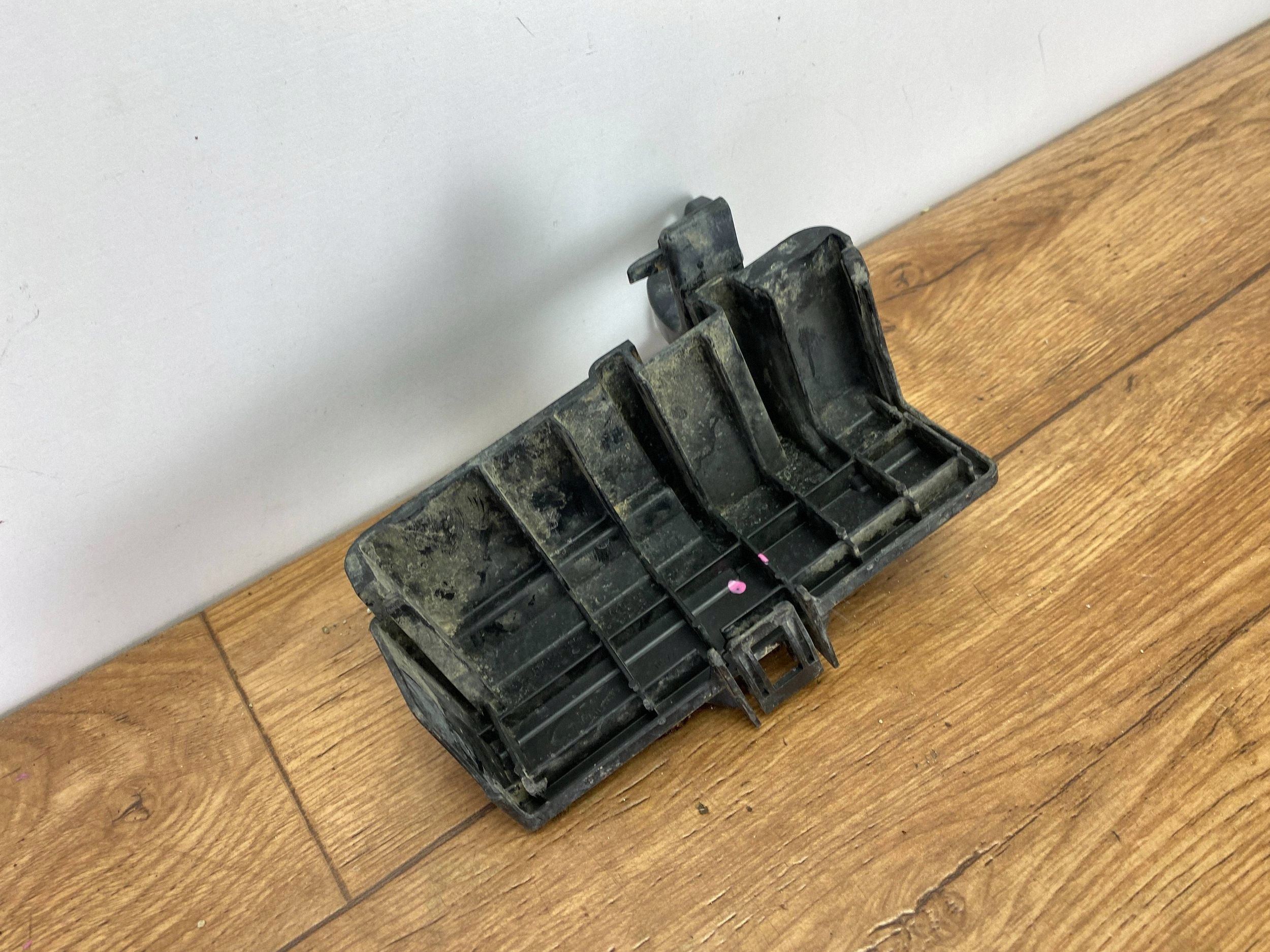 Abdeckung der Sicherungen Ford F150 2015+