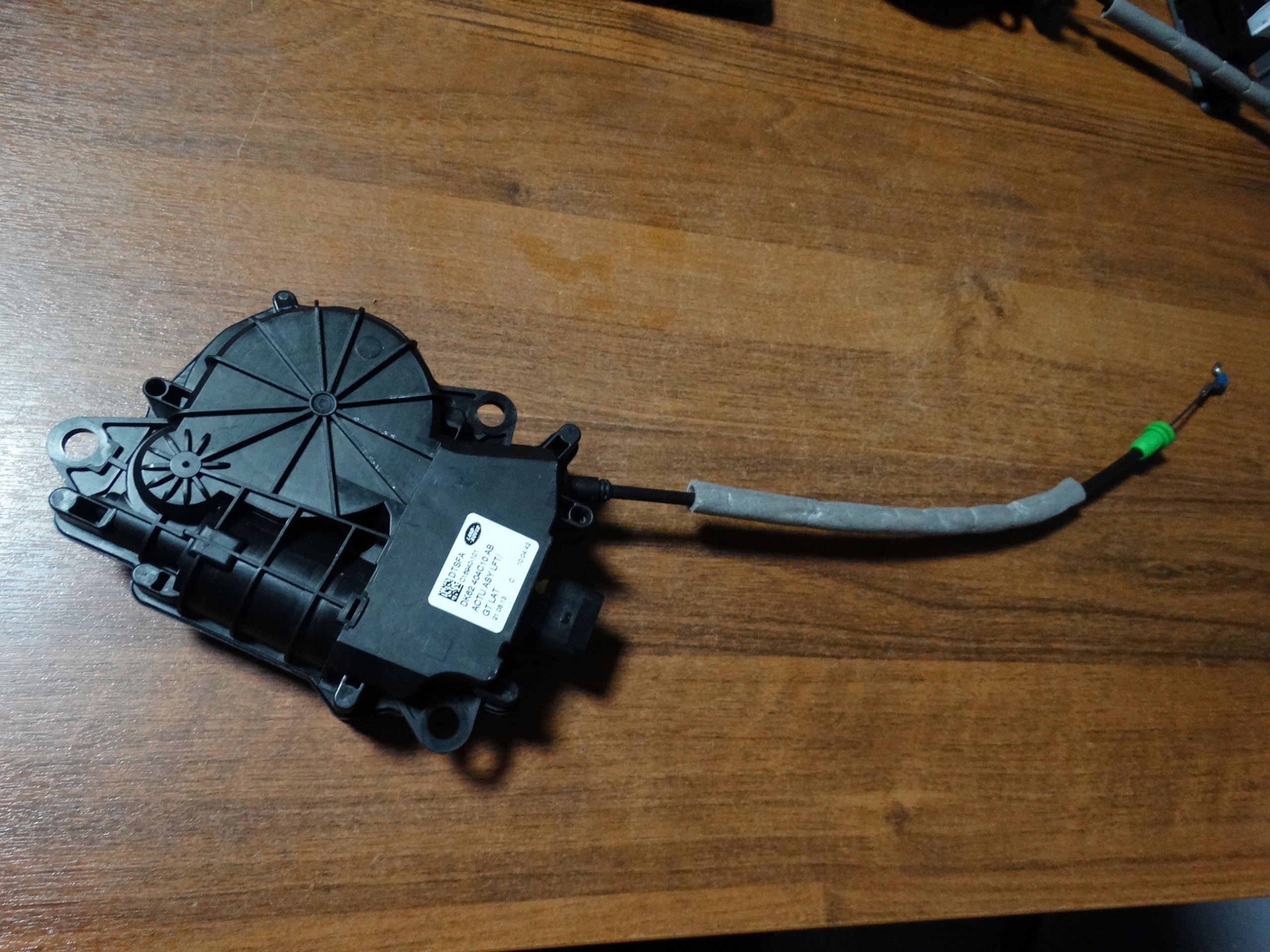 IDEALNY DOCIAG HECKKLAPPE RANGE ROVER L494 1