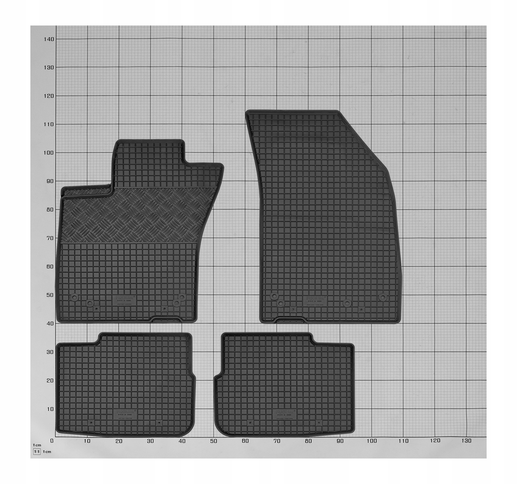 Zestaw dywaników do Fiat Tipo Kombi od 2017 | górna pozycja Waga produktu z opakowaniem jednostkowym 8 kg