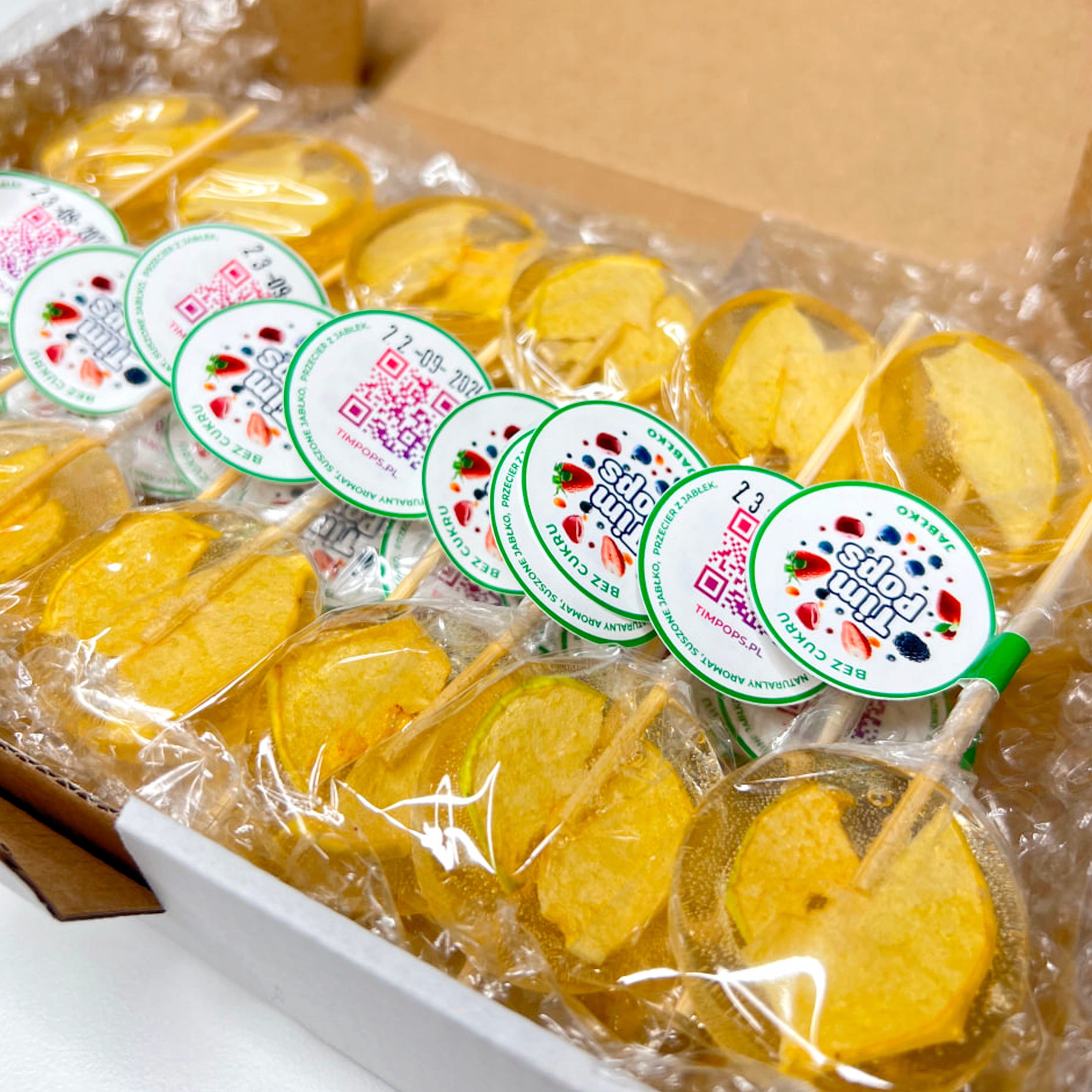 Sada 25 lízátek TimPops (bez cukru) – Jablko – dárek pro děti