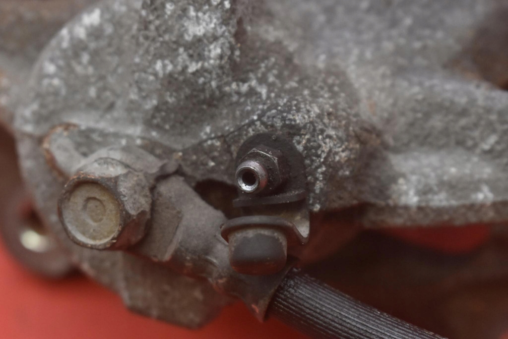 caliper brake right front TOYOTA COROLLA E21 1.5 VVTi 121 KM 19-21