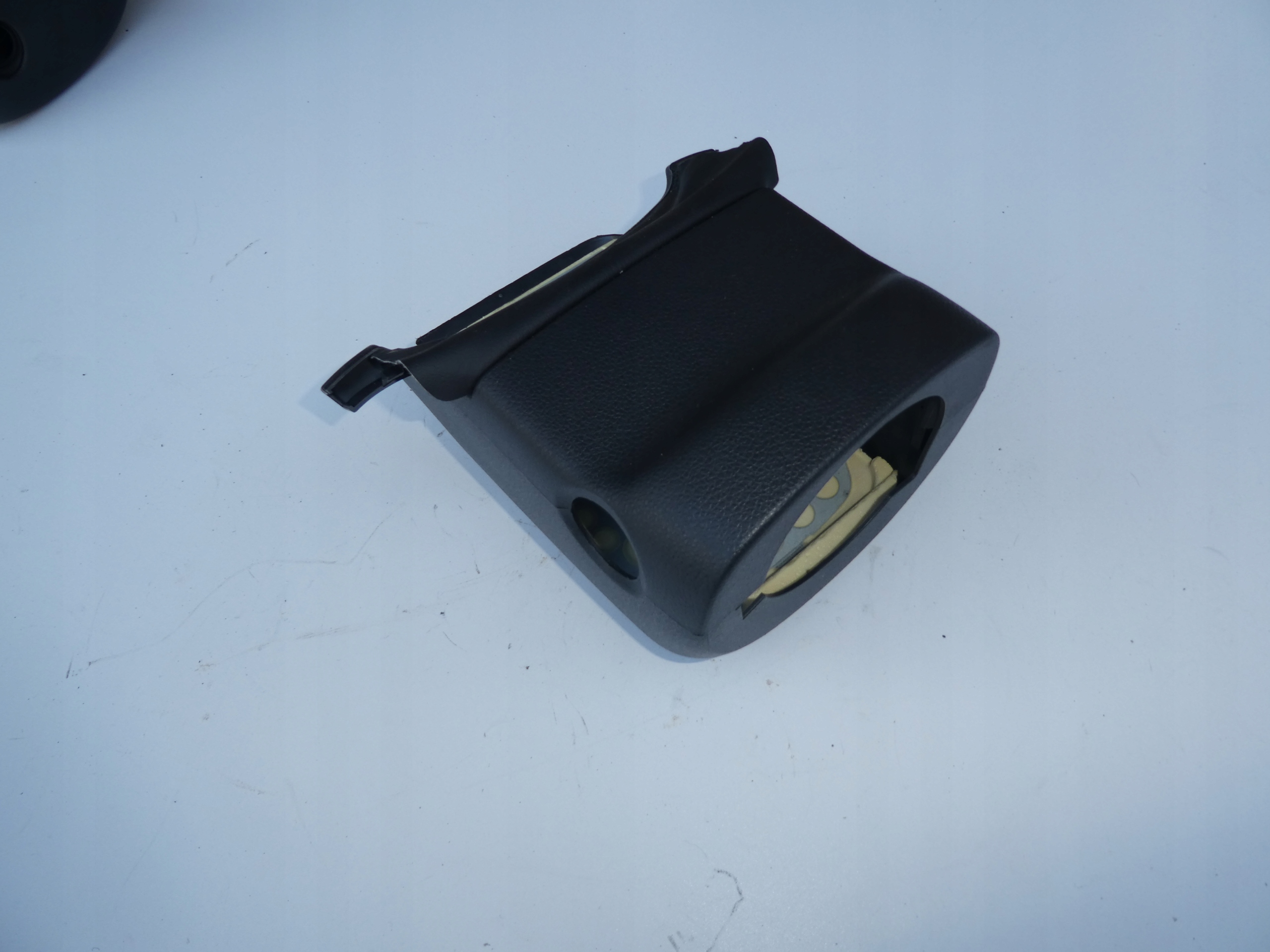 VW TIGUAN 5N obal volantu 5N0858565B