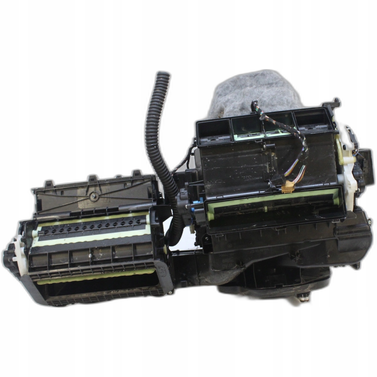 Skoda Octavia III обогреватель 5q1820005fm