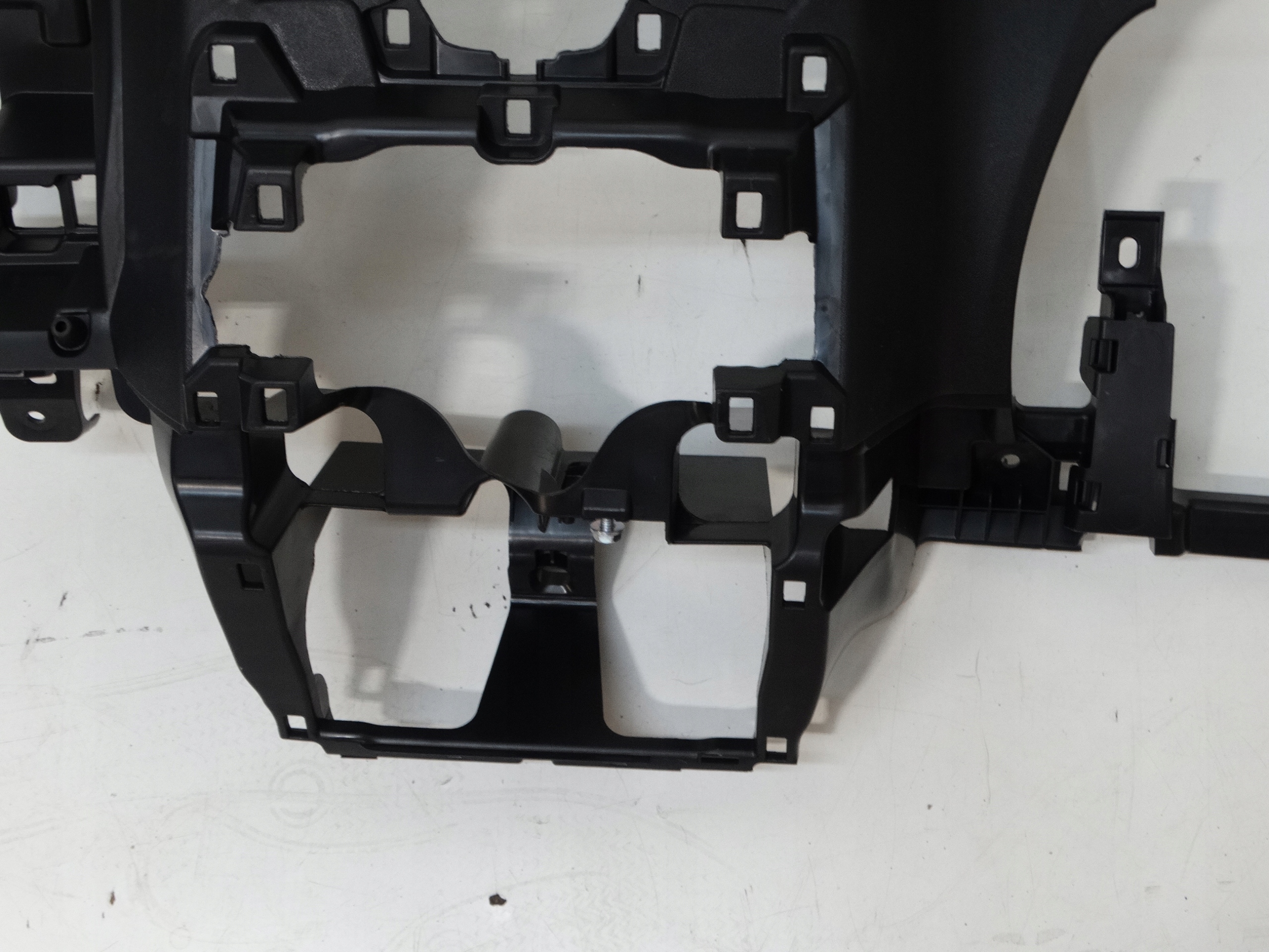 dashboard instrument panel cockpit lower TOYOTA AYGO LIFT 1.0VVT-and 72KM