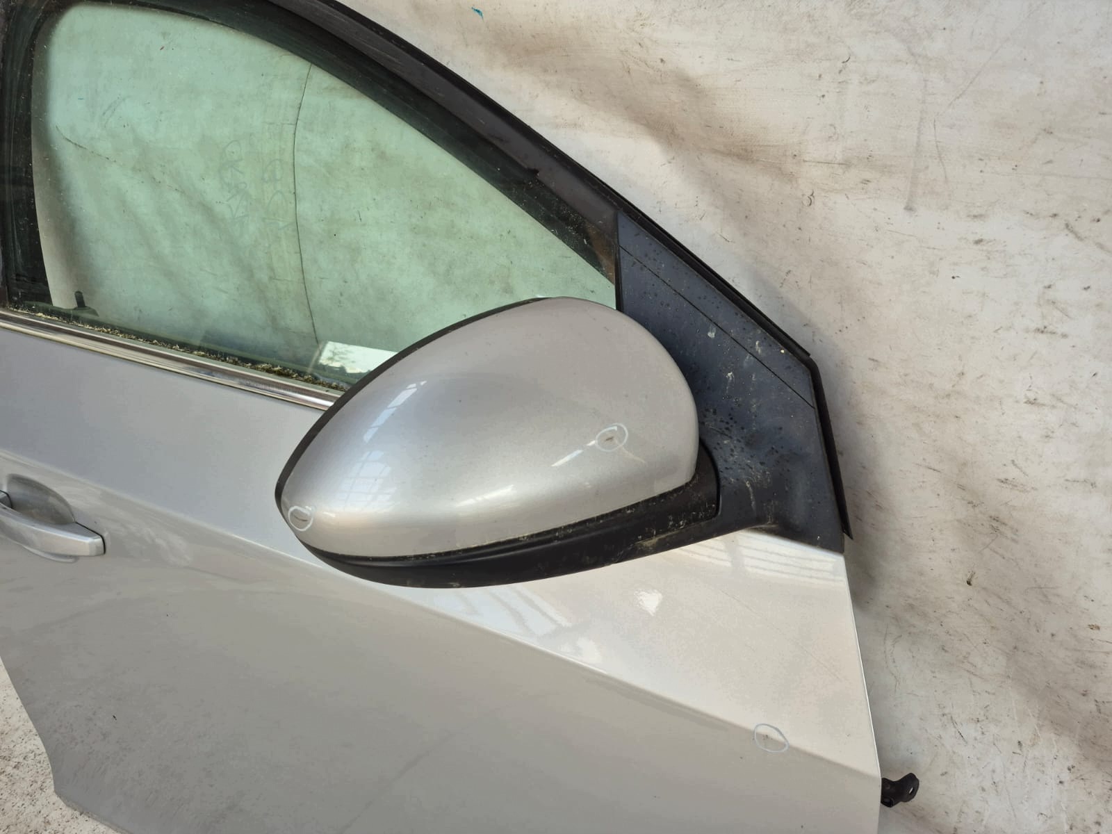 CHEVROLET CRUZE and 1 07- door right front front LAK.GCY