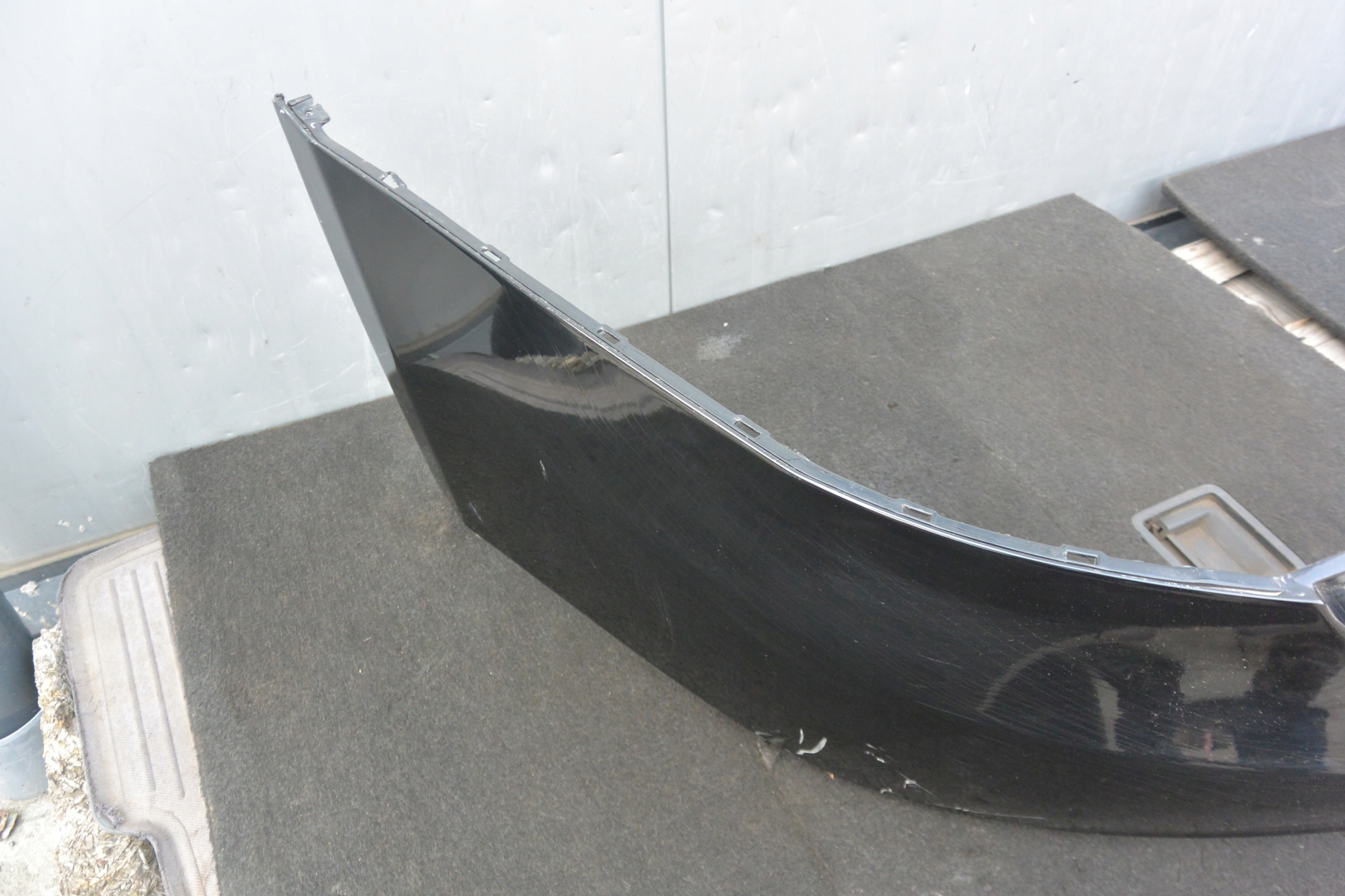 TESLA MODEL S bumper rear part without PDC before lift