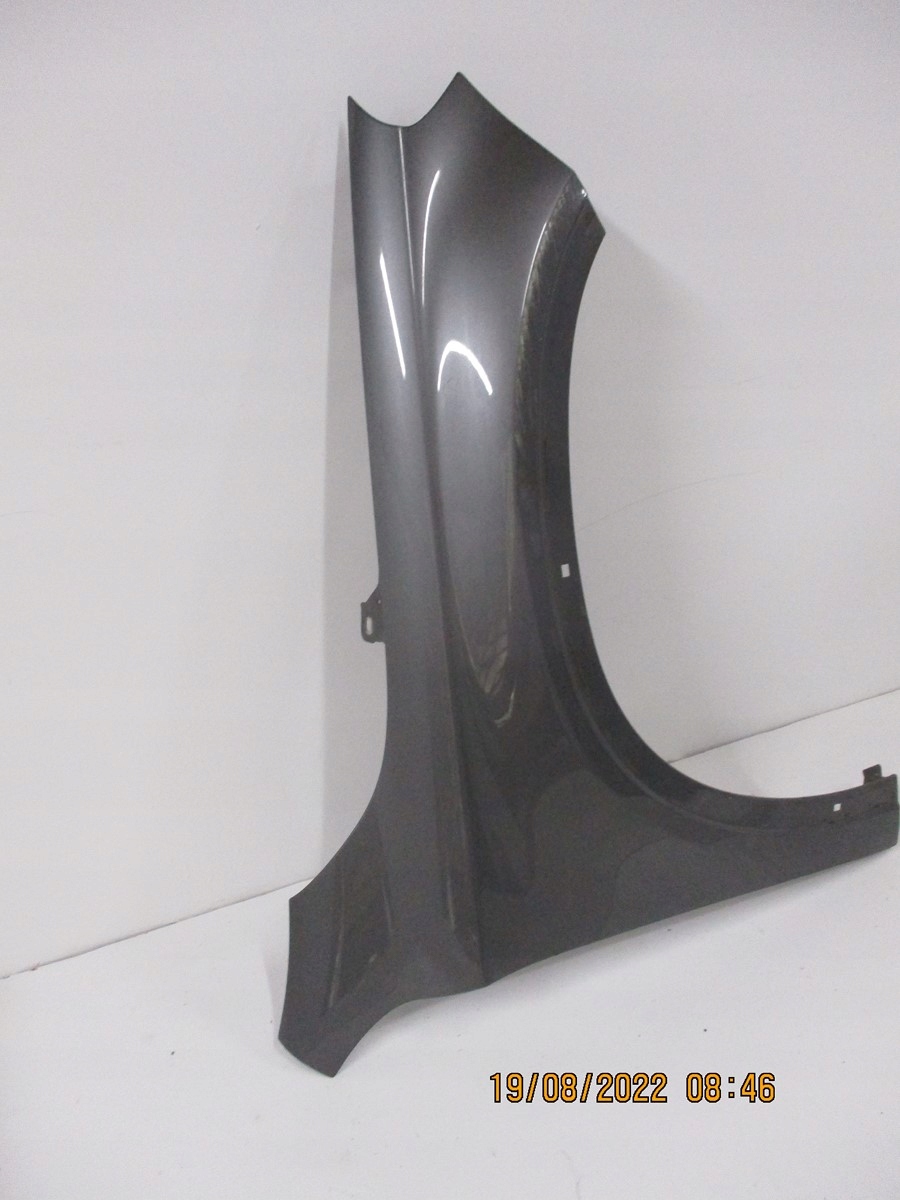 parafango Destra MERCEDES 156 A15688110201