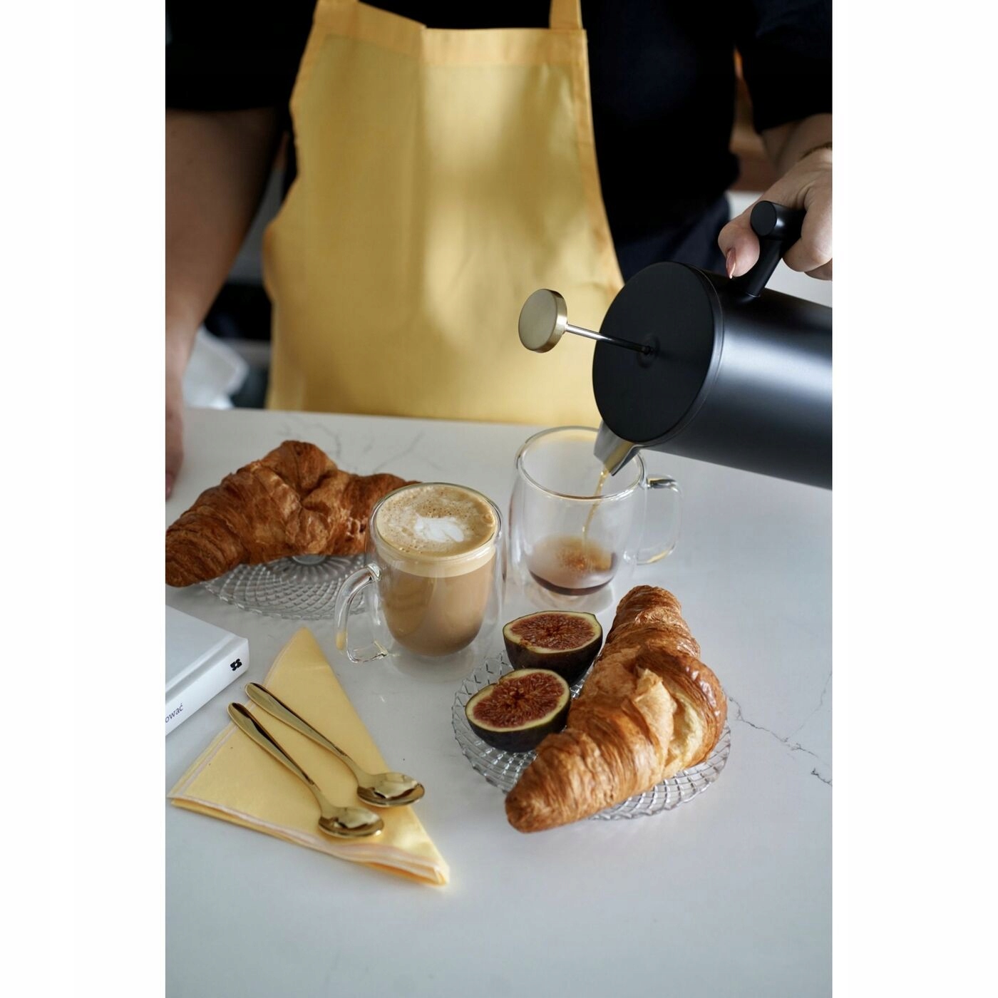 TALERZ DESEROWY 20 cm okrągły szklany talerzyk przystawkowy do ciast tortów Marka Tadar