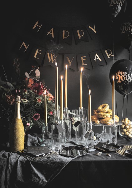 ŚWIECZKI ŚWIECE STOŁOWE STOŻKOWE ZŁOTE METALIZOWANE ŚWIECA 29 CM 10 SZT Czas palenia do 10h