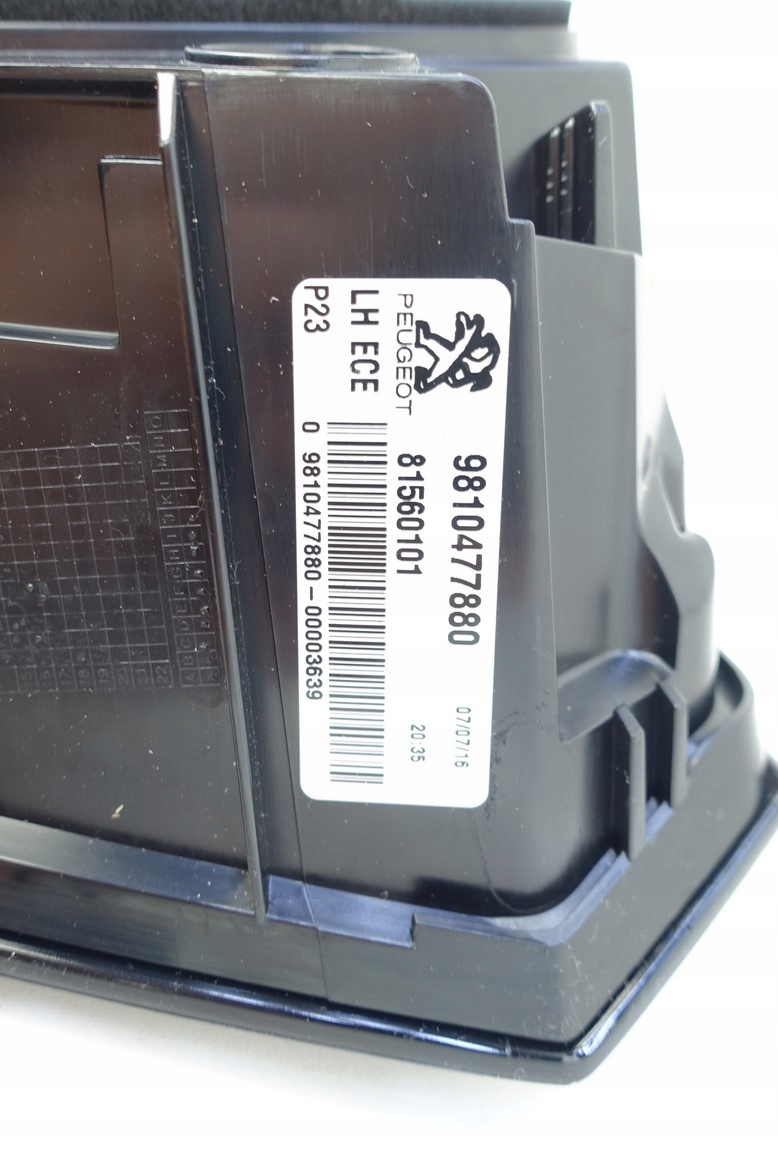 light left rear part LED PEUGEOT 3008 II 9810477880