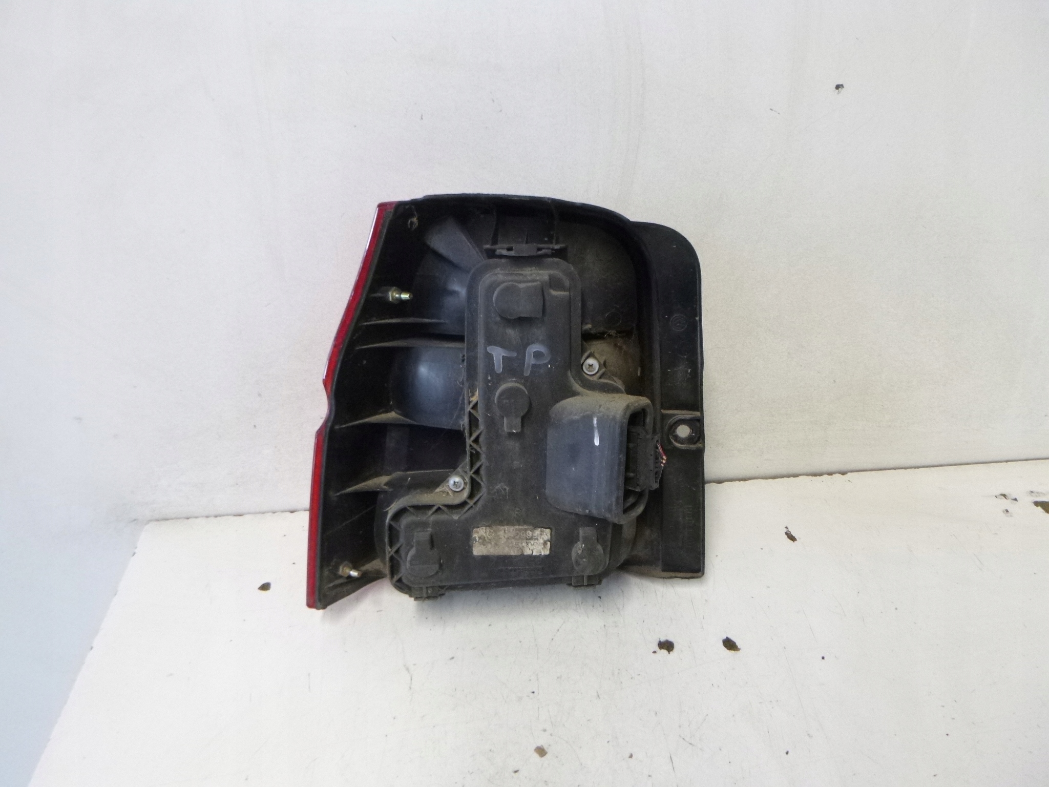 LICHT HINTEN VOLKSWAGEN LUPO 1999R.