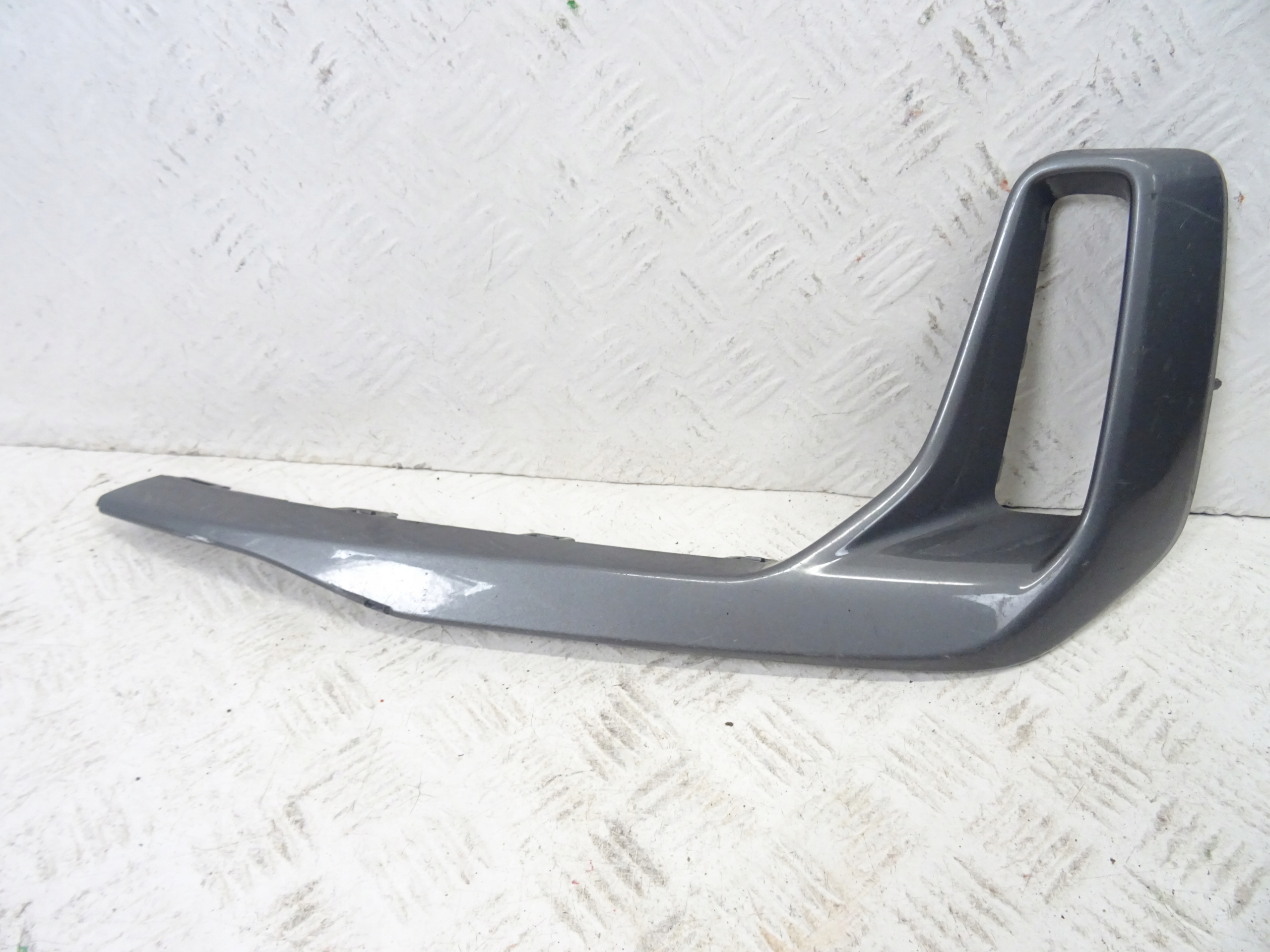 moulding of a bumper front front left AUDI A6 C8 S-LINE 4K0807957