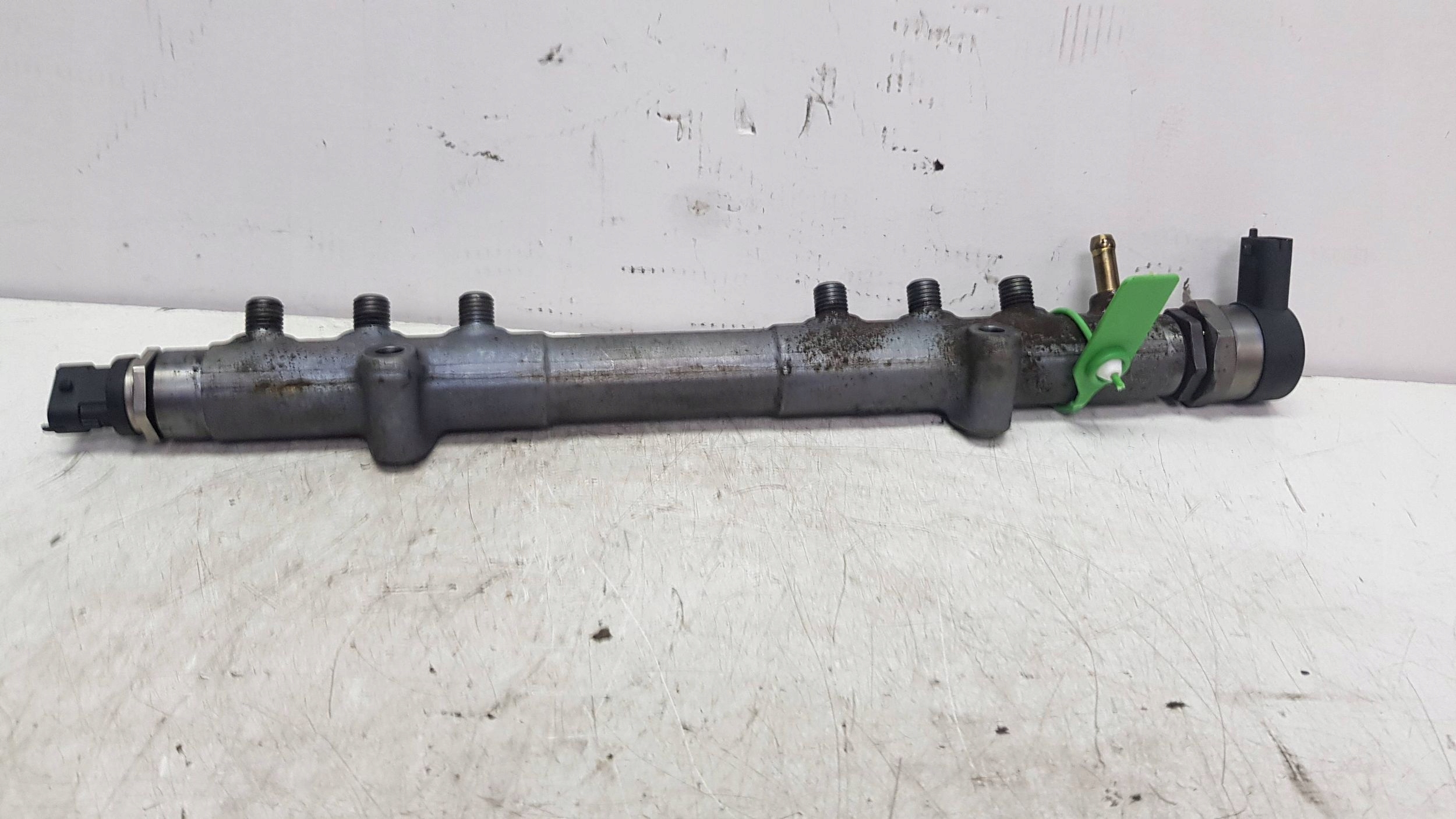 injection ramp sensor 30777554 VOLVO S60 V70 II XC70 II 2.4 D5