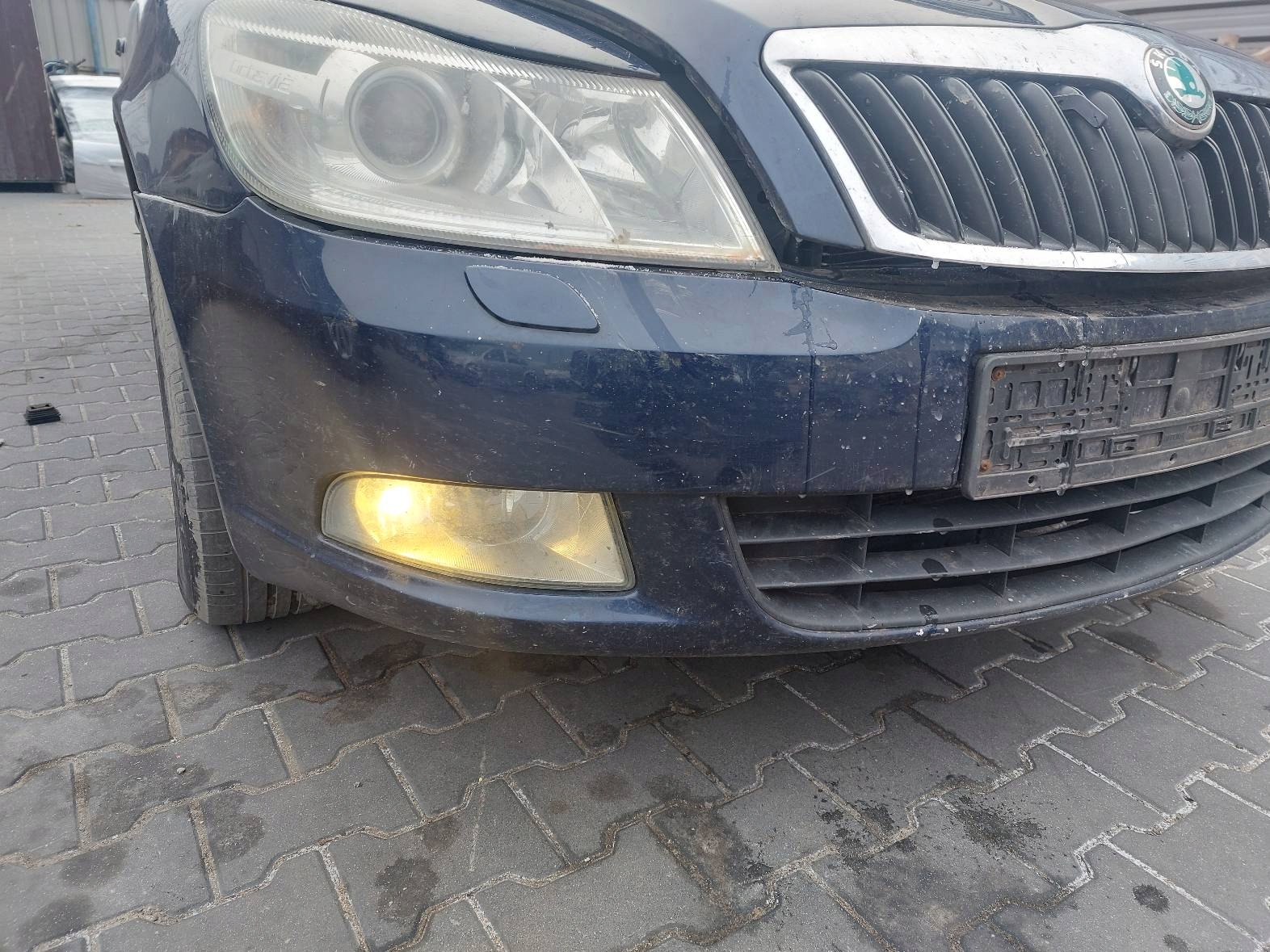 complete front bonnet bumper light fender SKODA OCTAVIA II LIFT 4711