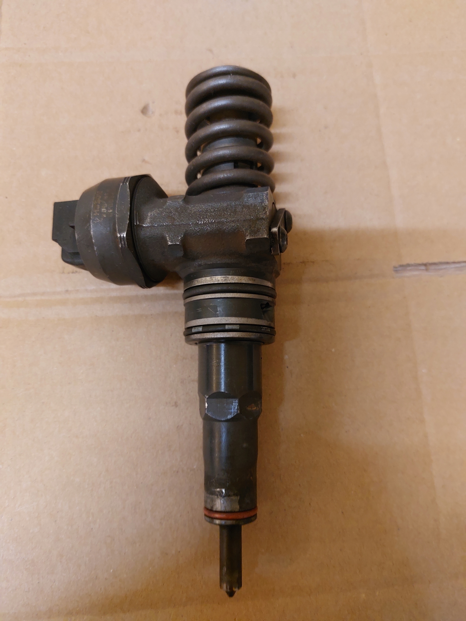 Pumpedüse VW 1.9TDI BOSCH 0414720039