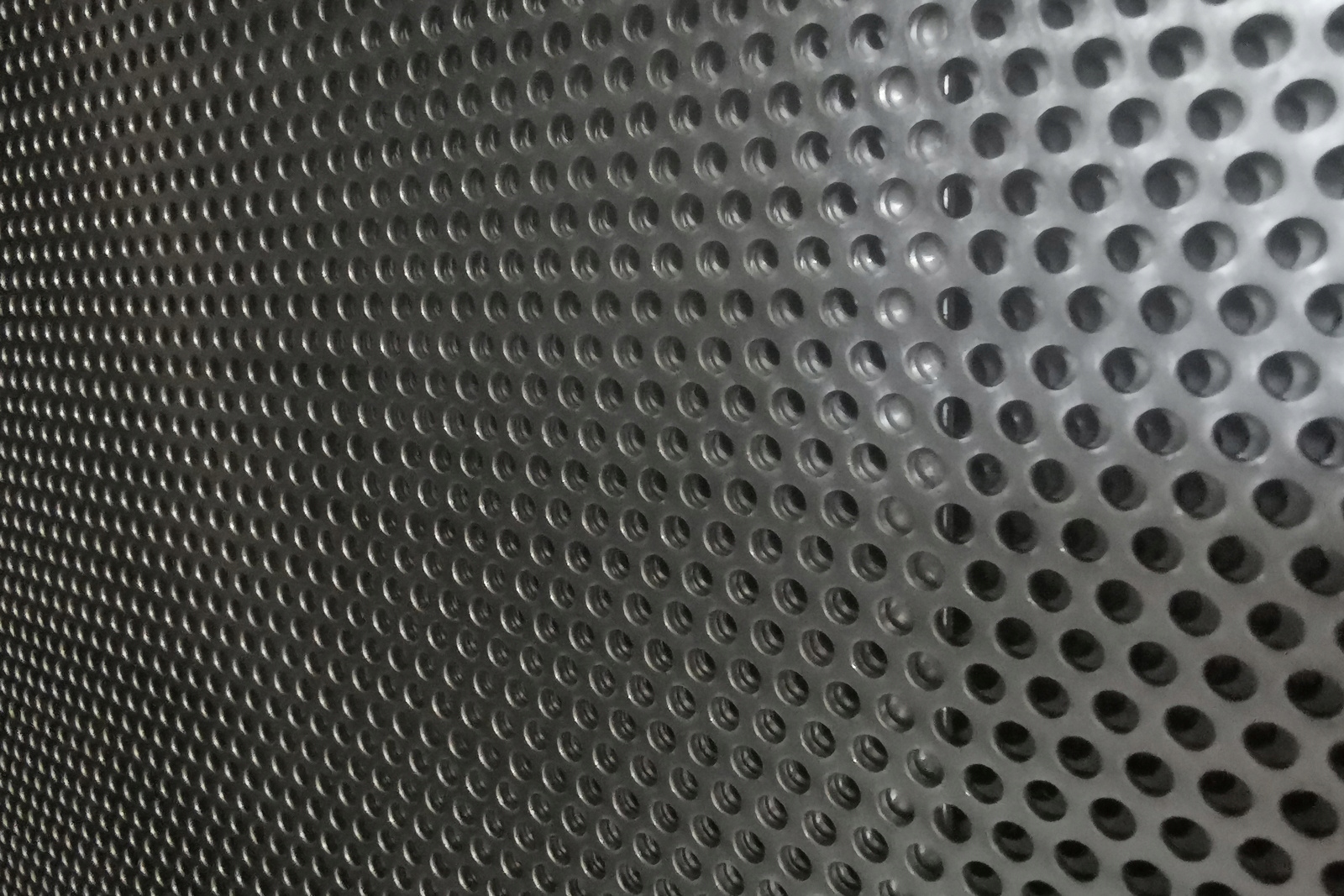 BLACHA PERFOROWANA 1000 x 1000 SITO STAL SUROWA Gr 2 mm Rv 4-6 KOŁA 4 mm Grubość 2 mm