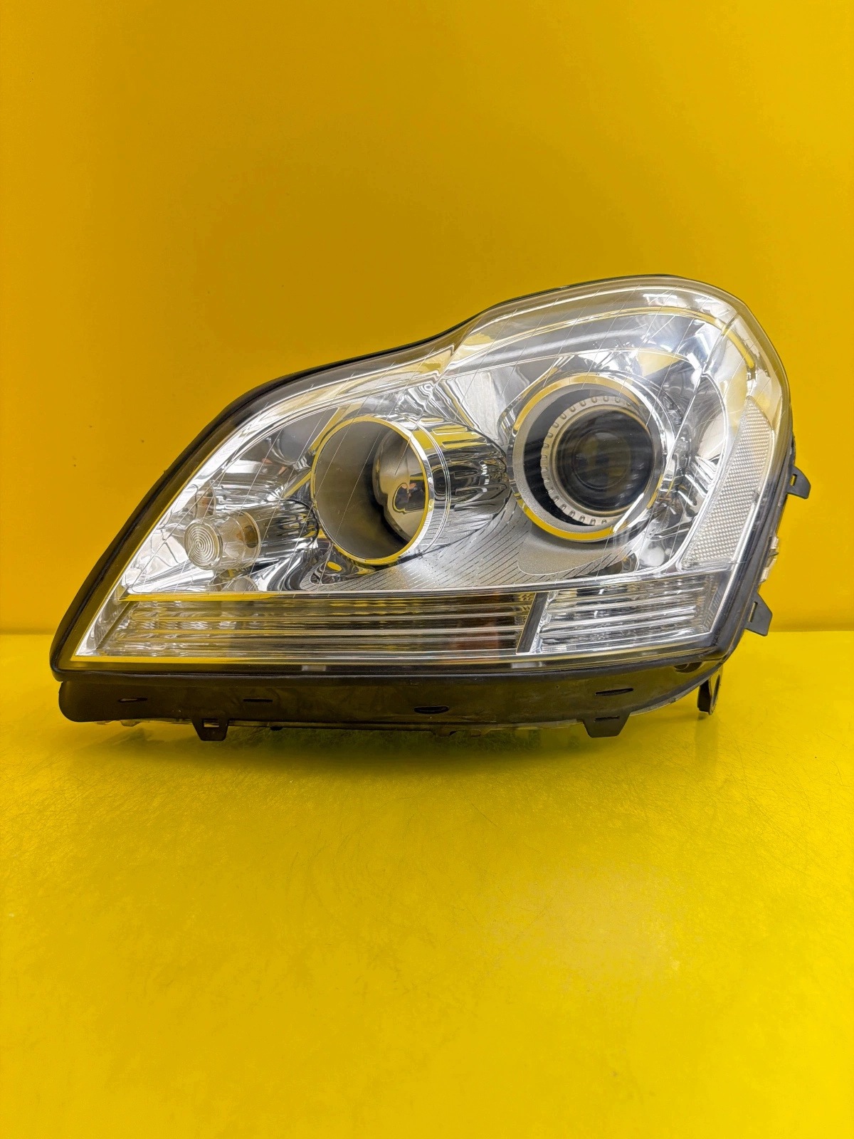 light left front Mercedes GL W164 Xenon
