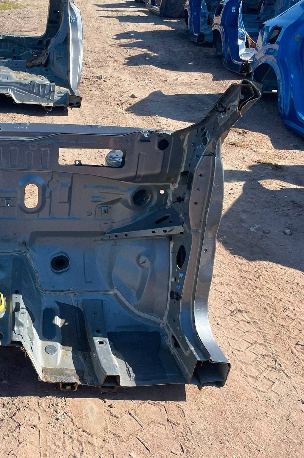 quarter front quarter front side right Renault Austral BIYUY