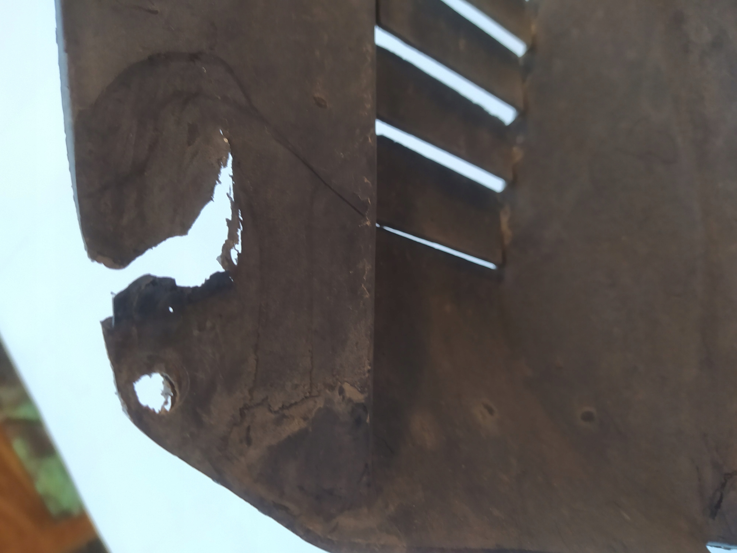 Fiat OE 46784584 подкрылки передний левый STILO оригинал