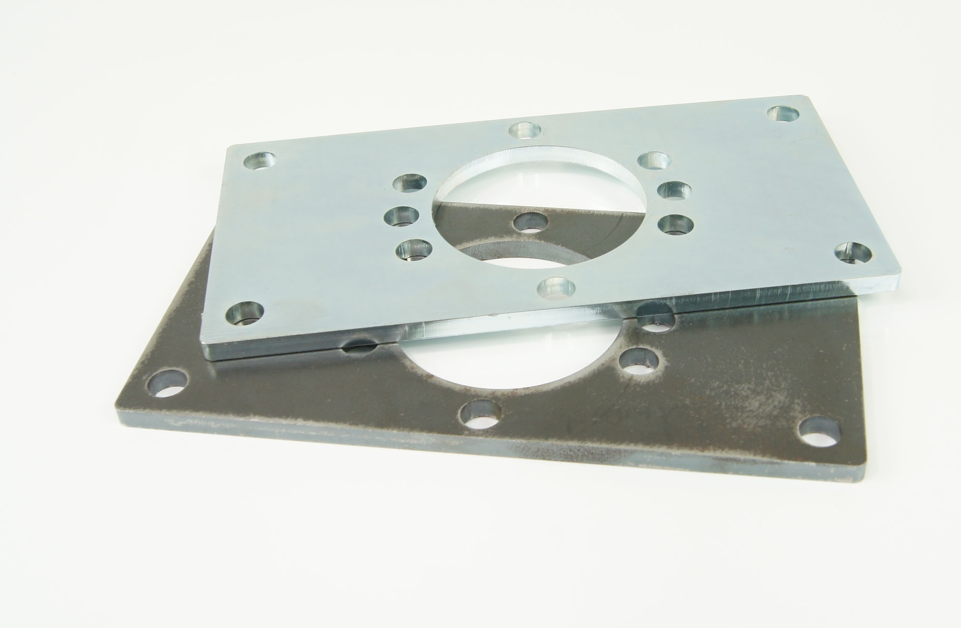 Spawalne mocowanie silnika hydraulicznego 250x130 82,80mm Producent części bez marki