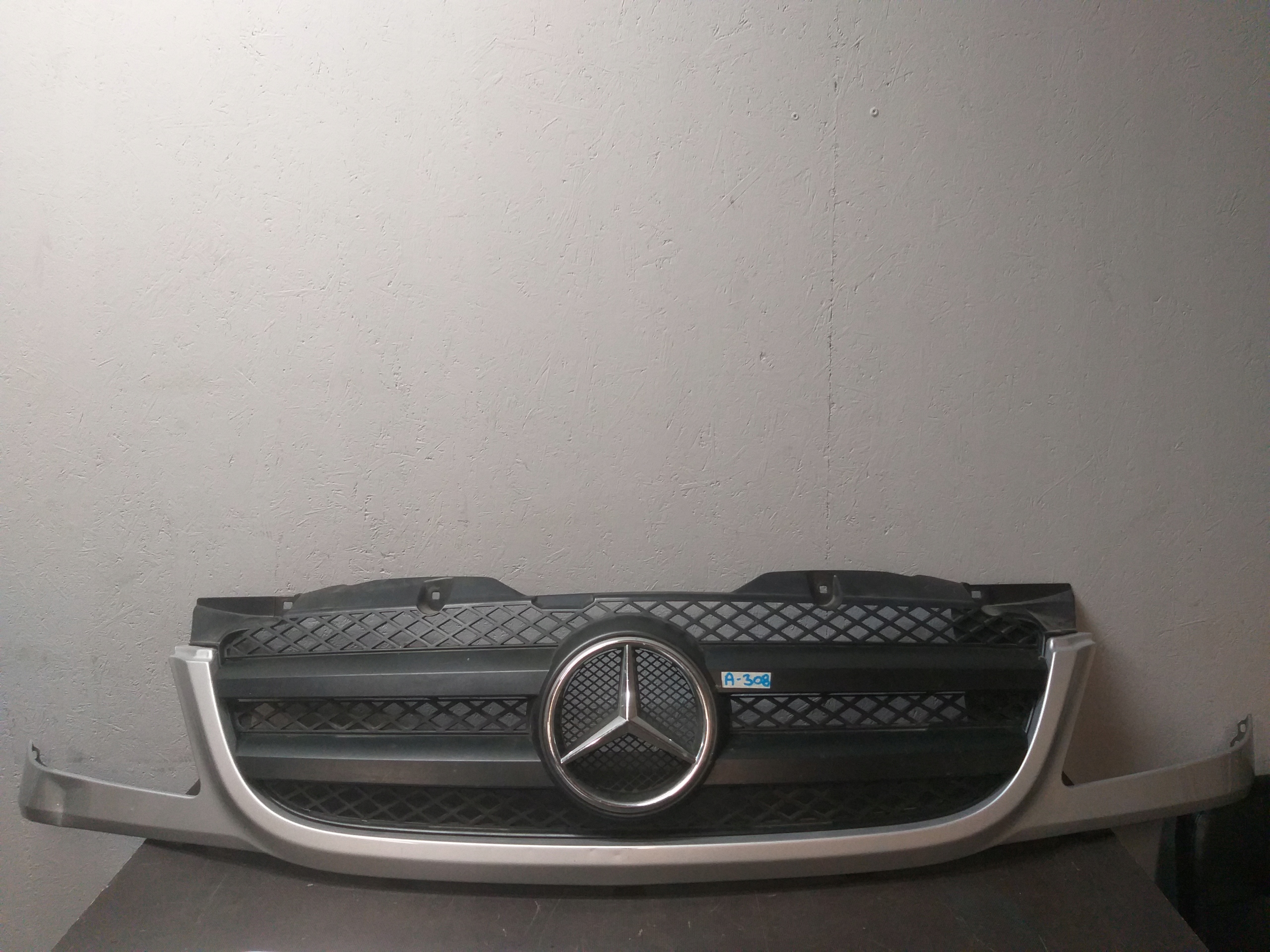 GRILLE MERCEDES SPRINTER W906 06-14 A9068800383