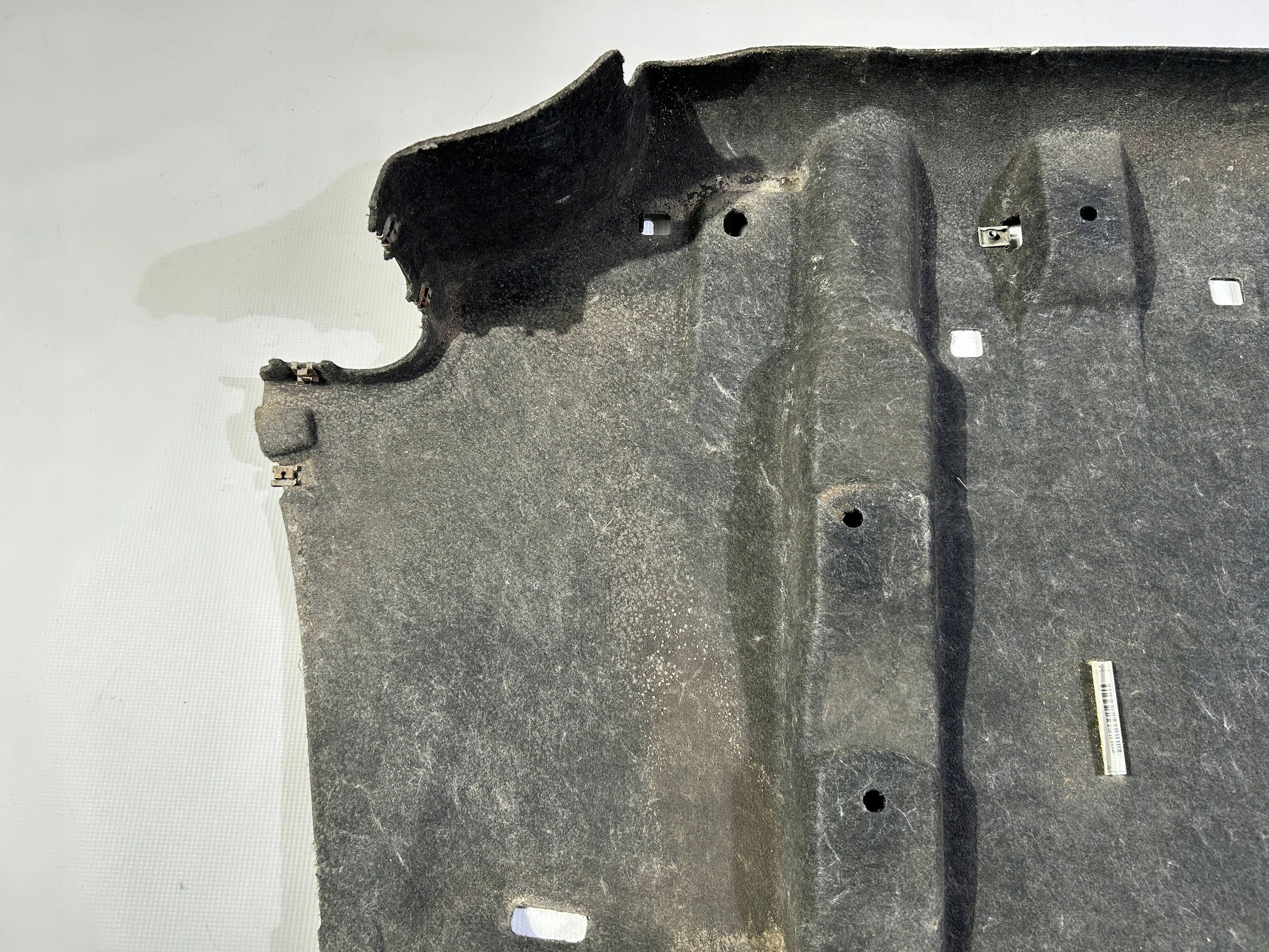 cover lower chassis rear part rear below bumper Chrysler Pacifica 2021