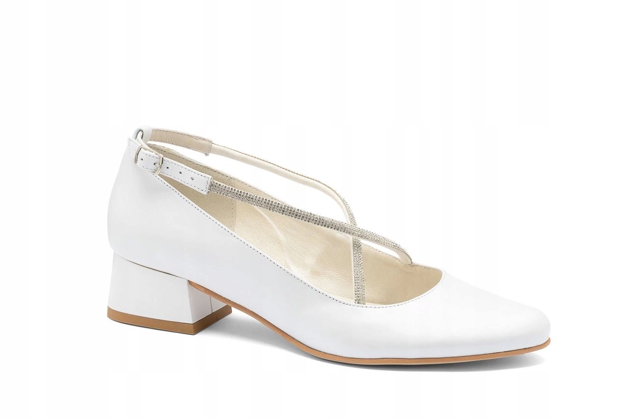 svatební z nízké kůže s ozdobnými proužky mají bílou barvu 36