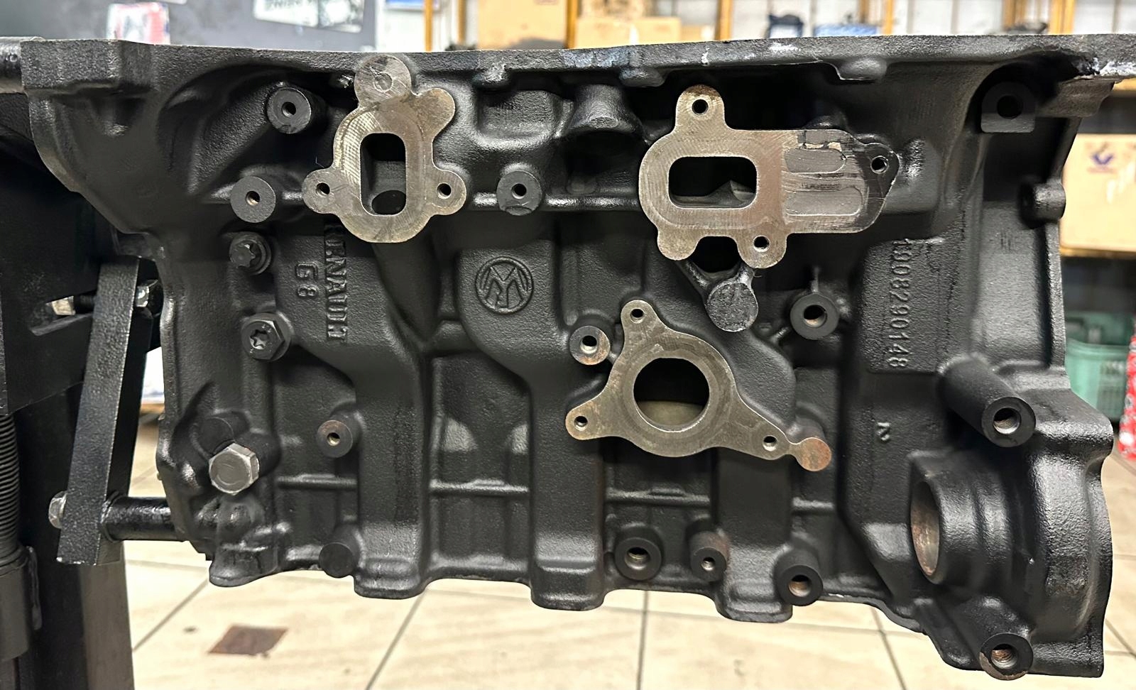 BLOK SILNIKA RENAULT OPEL NISSAN 1.6 R9M408 R9M413 R9M 408 415 - 1 TURBO Typ samochodu 4x4/SUV Samochody ciężarowe Samochody dostawcze Samochody kempingowe Samochody osobowe