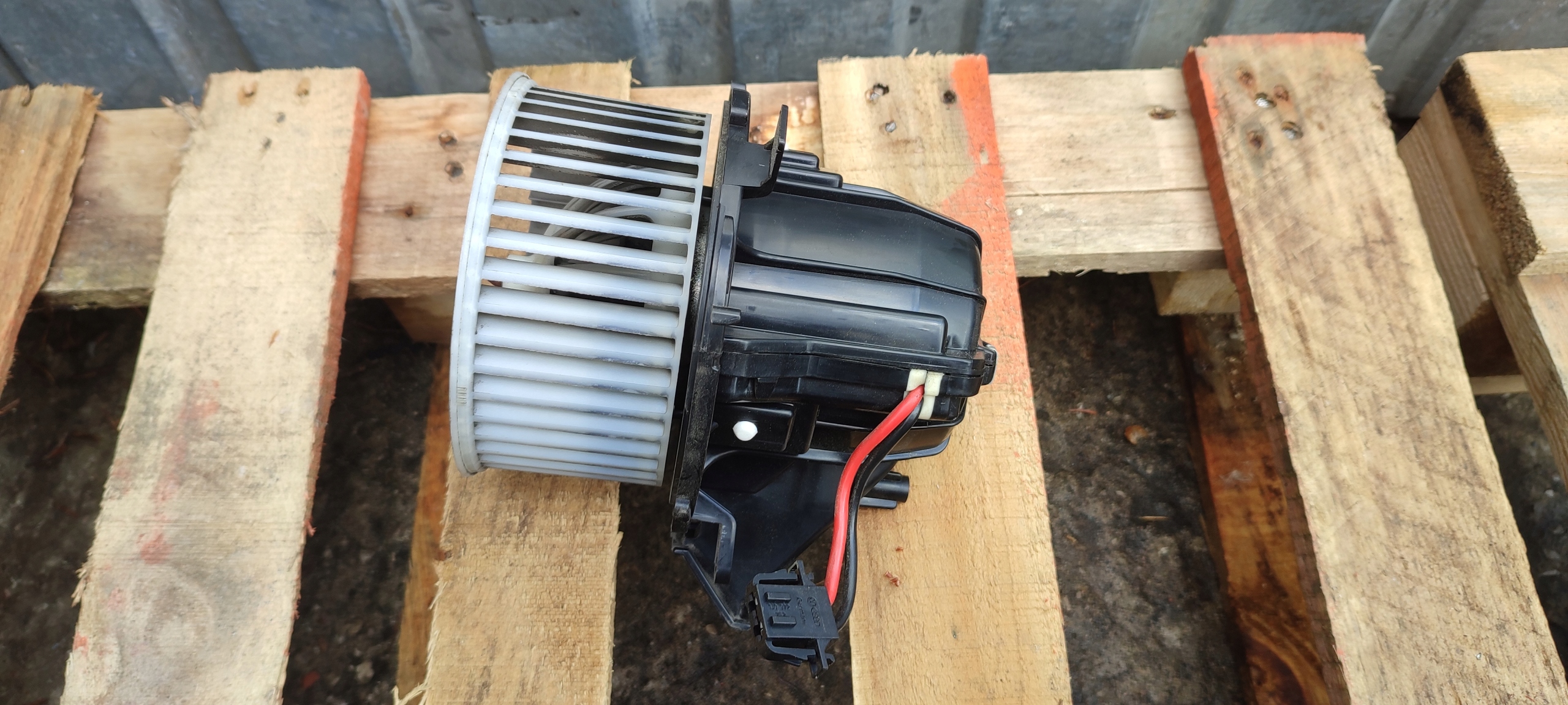 heating fan air conditioning devices AUDI A5 A4 B8 U0852003