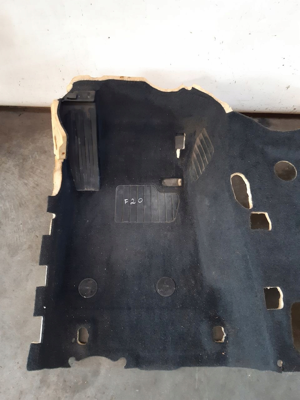 mats floor front BMW F20 316i