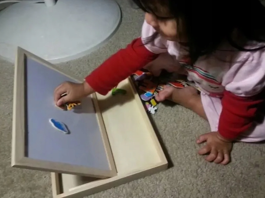 Plansza dydaktyczna Play&Learn Płeć chłopcy