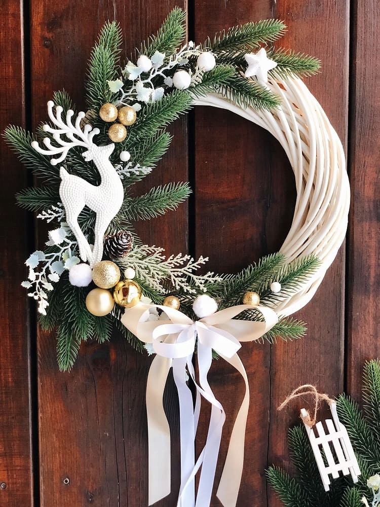 WIANEK ŚWIĄTECZNY WIENIEC STROIK NA DRZWI BOMBKI Marka inna