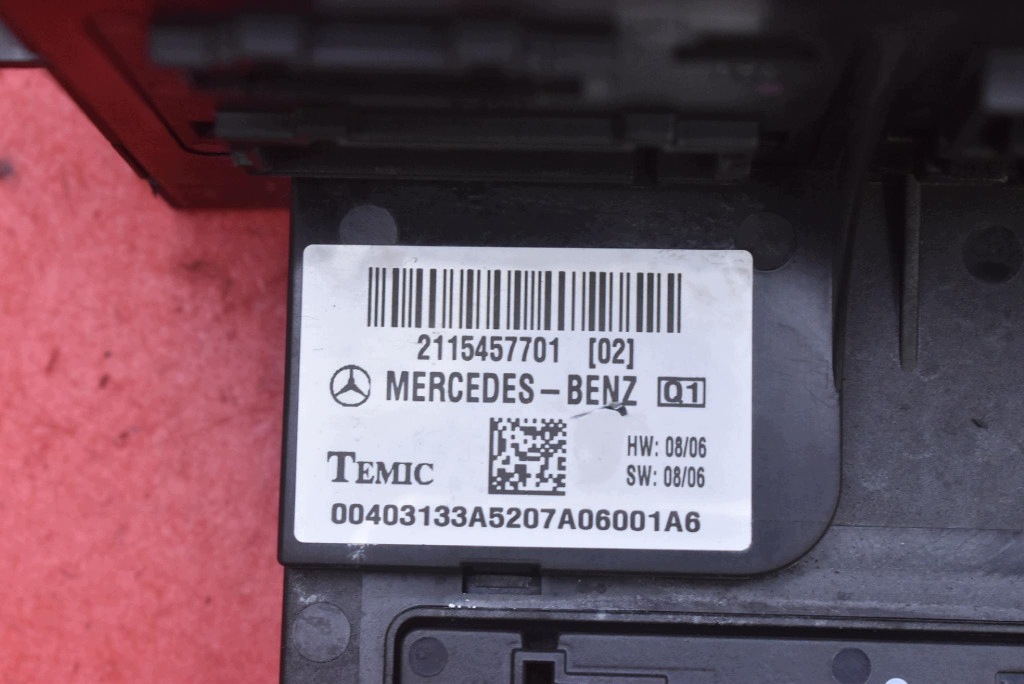 control unit module SAM 2115457701 MERCEDES E-KLASA W211 2.2 CDI 170 KM 06-09