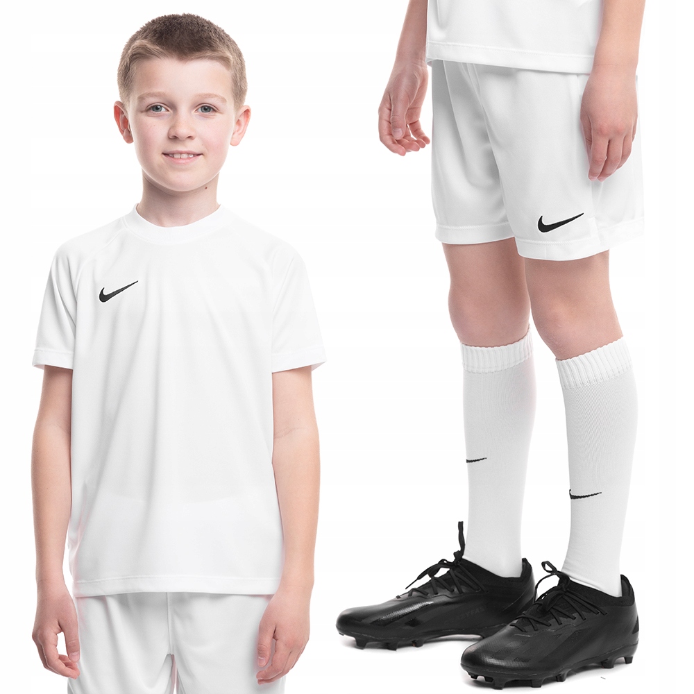 Komplet Sportowy Dziecięcy Nike Koszulka Spodenki Getry roz. M (110-116)
