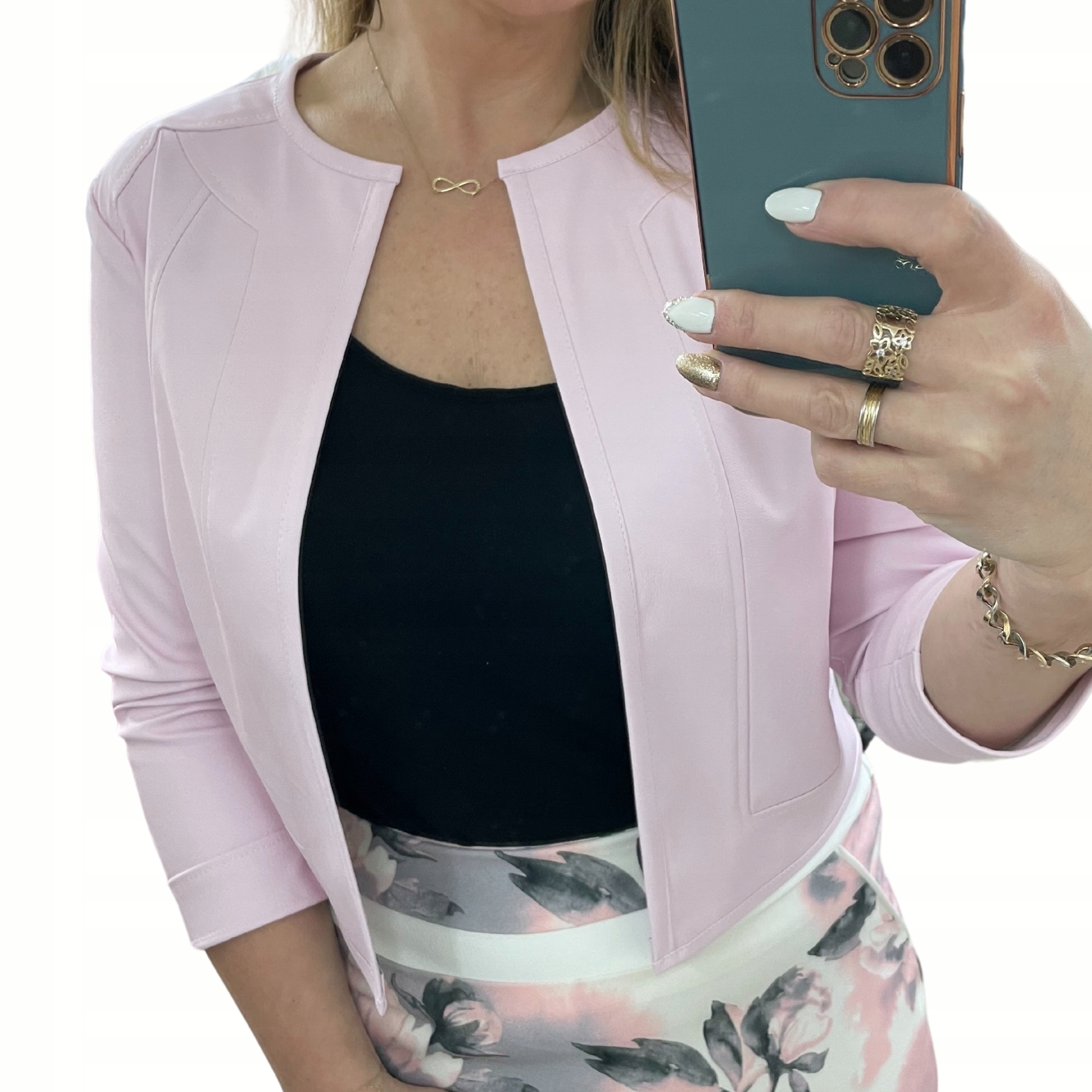 

A3 Bolerko Żakiet Ramoneska Total Look Puder R.48