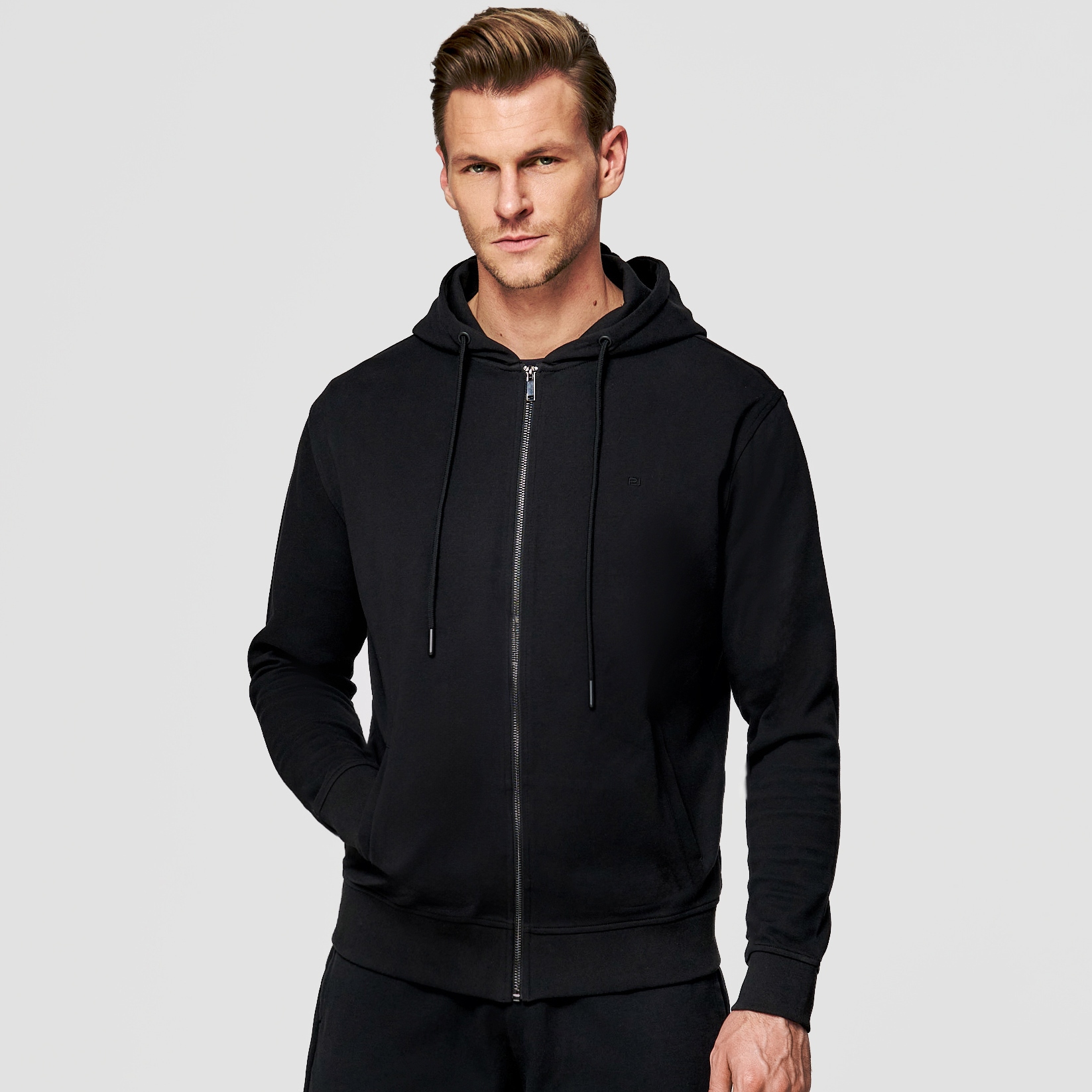 Černá rozepínací mikina pánská tepláková mikina Pako Lorente vel XXL