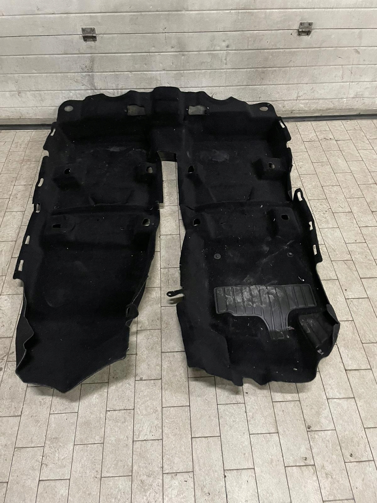 Blende Abdeckung BODEN AUTOTEPPICHE Matte Teppich RENAULT CAPTUR II 749021232R