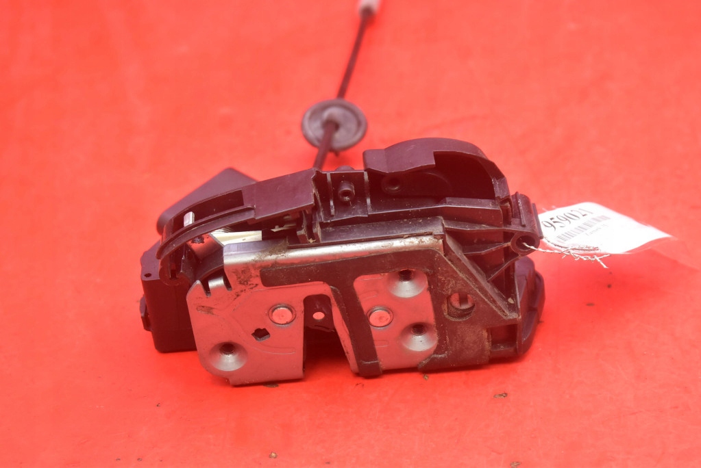 lock door left front front EU 31349870 VOLVO S60 2 II 10-13