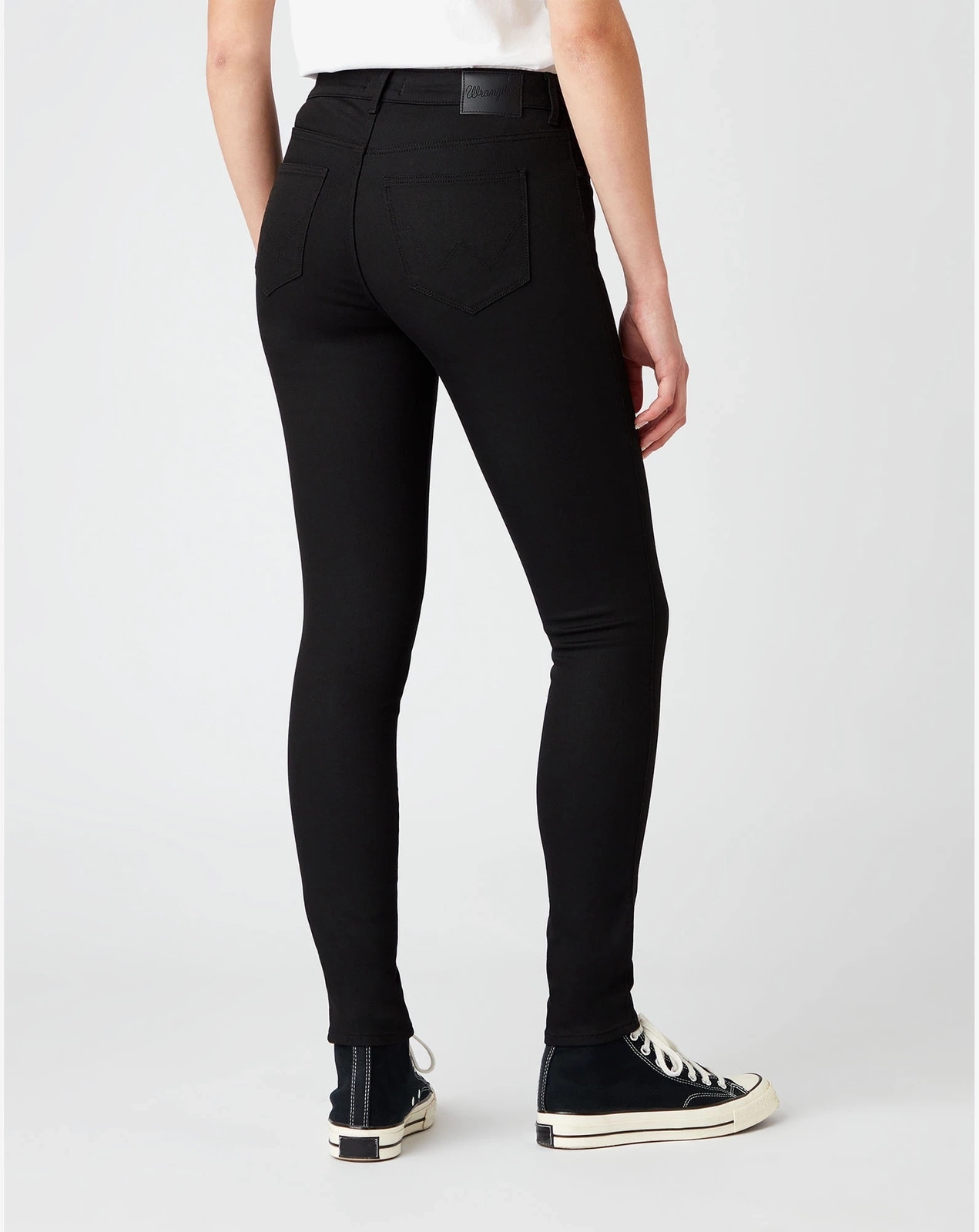 Dámské džínové úzké nohavice kalhoty Wrangler Skinny Future Black W28K4230N 25/32