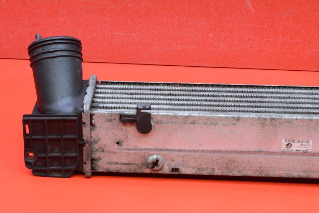 radiator intercooler 7524916-08 BMW E90 E91 2.0 D 143 KM 04-10
