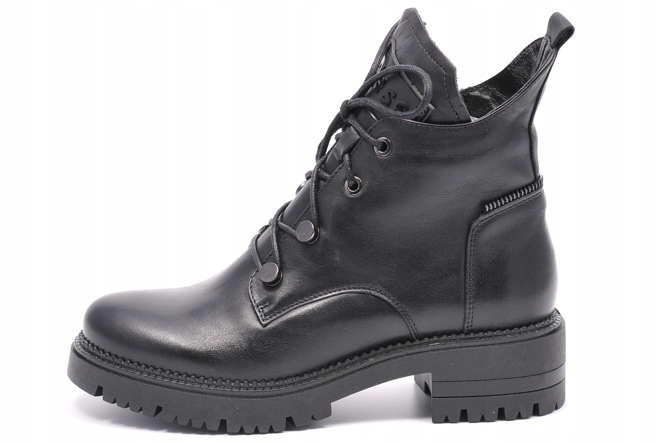 Botki Nessi 20748 Czarny 1 Rozmiar 38 Marka Nessi