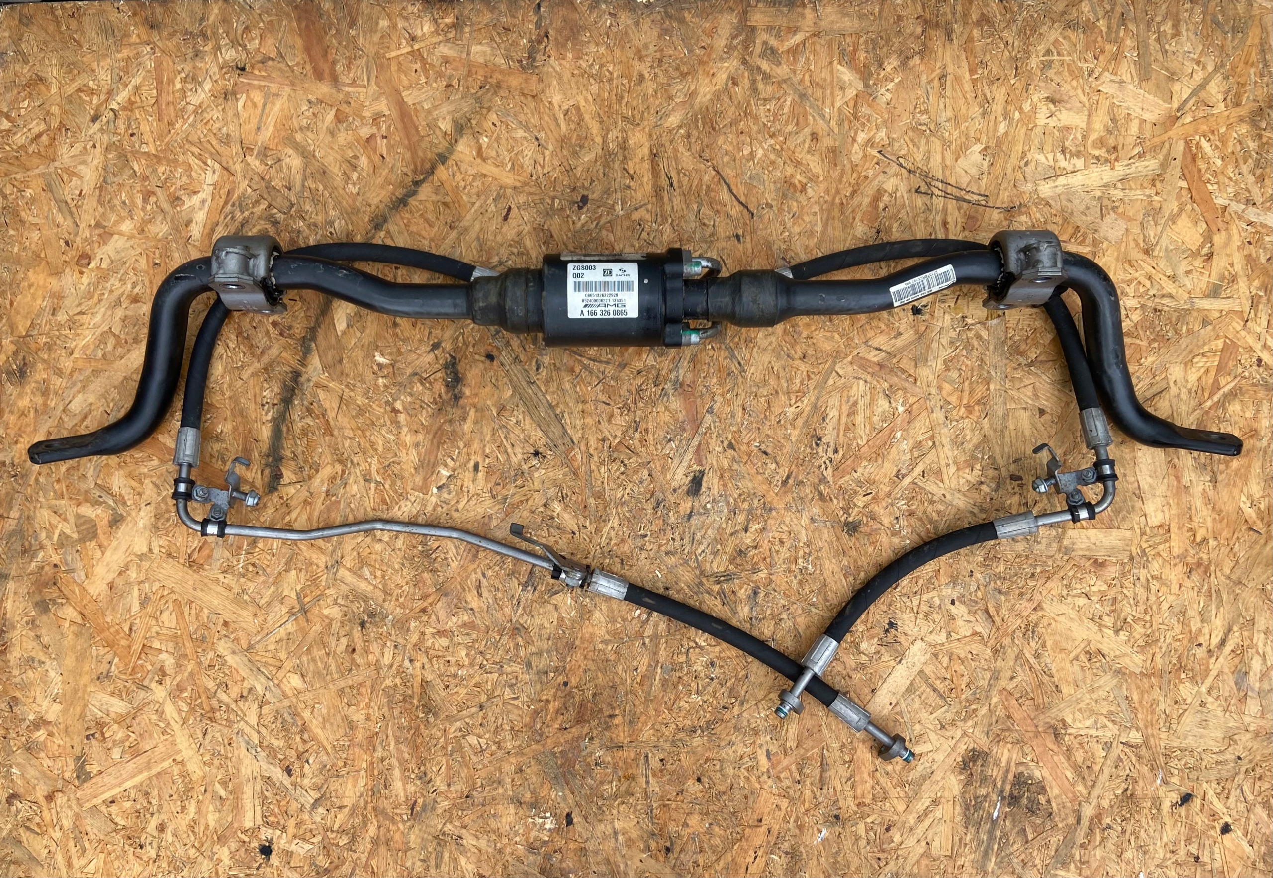 1663260865 - Стабілізатор поперечної стійкості MERCEDES GL X166 ML W166 AMG