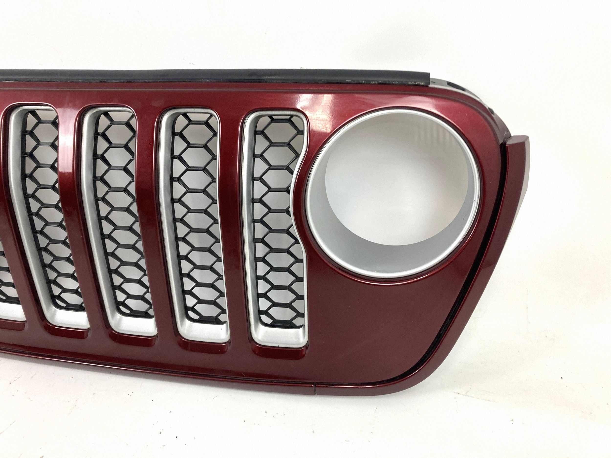 Jeep Gladiator JT grill grille radiator 2020-25 OEM